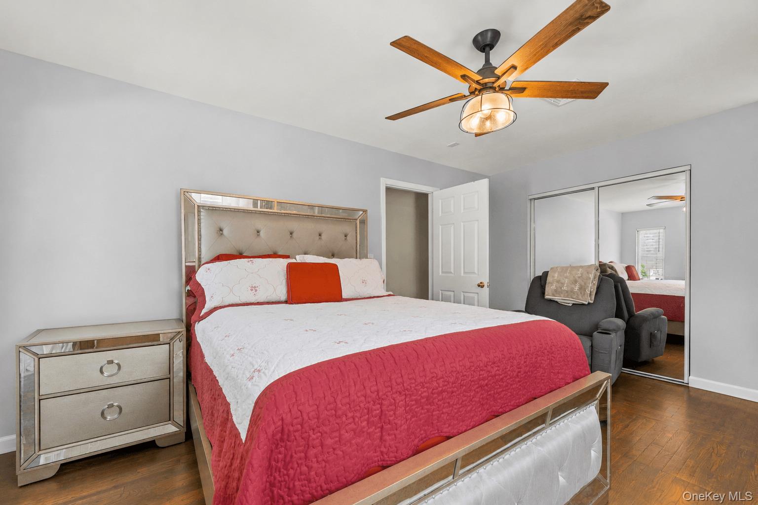 4478 Express Drive Property Photo 6