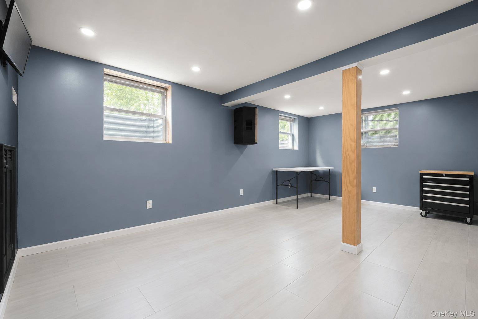 4478 Express Drive Property Photo 24