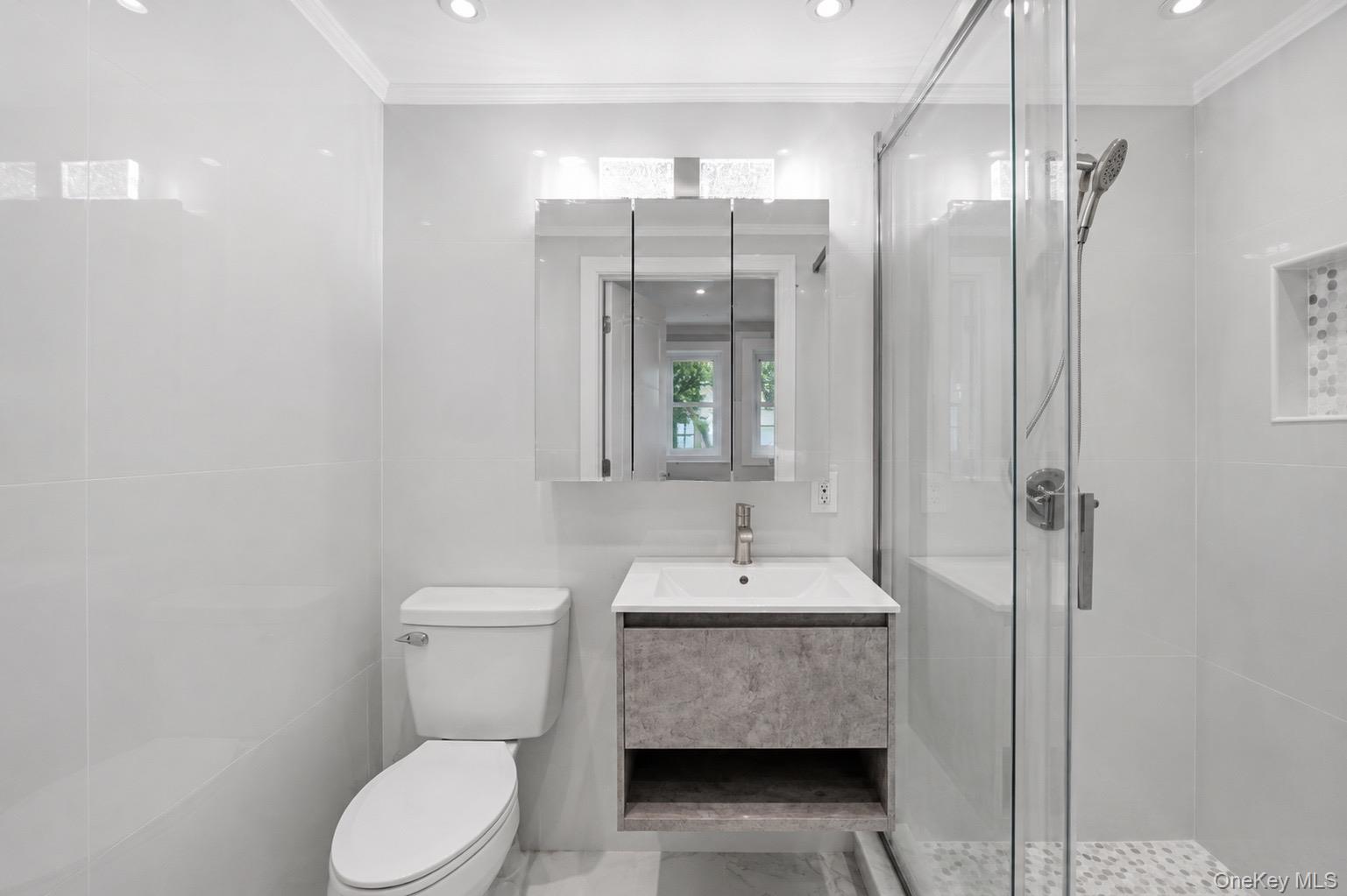 566 Locust Avenue Property Photo 20