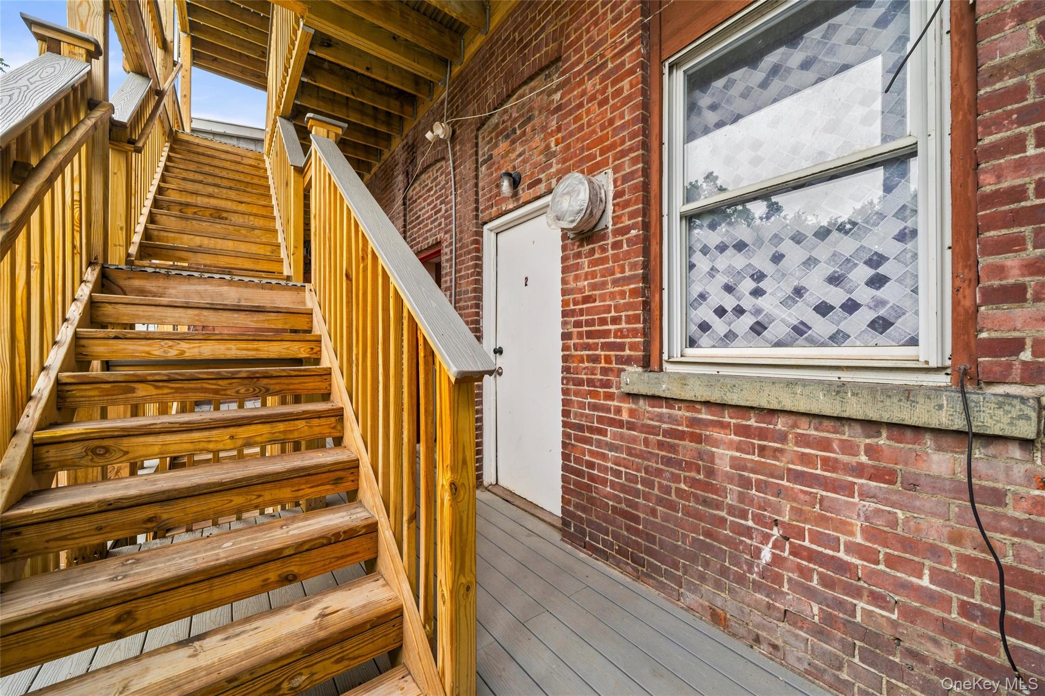 30-32 E Main Street Property Photo 16
