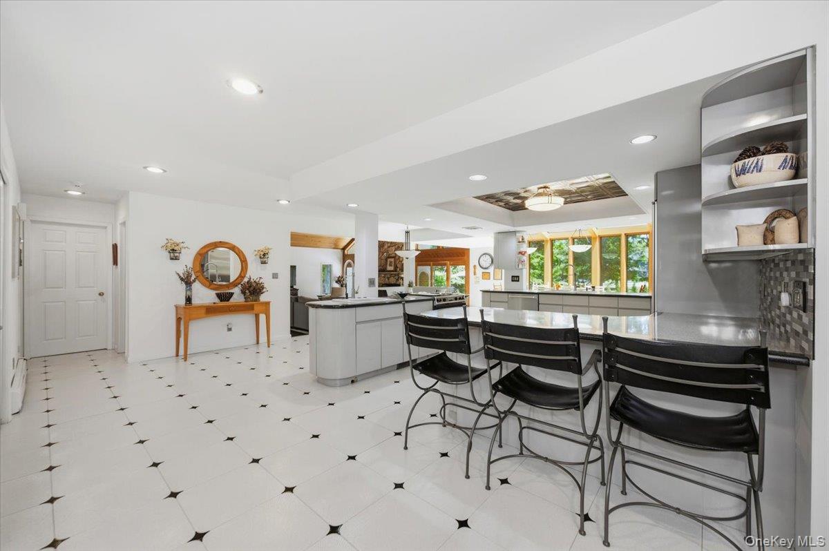 33 Meadow Farm Road Property Photo 7
