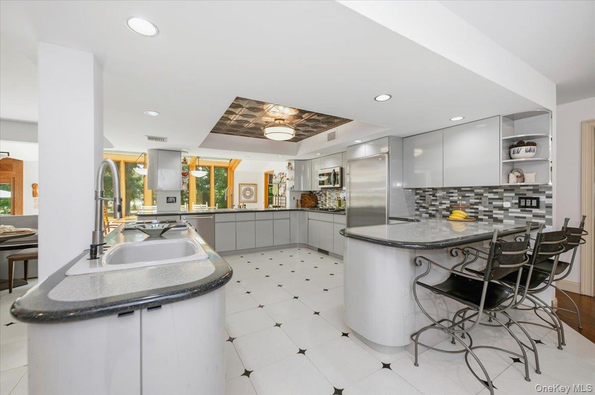 33 Meadow Farm Road Property Photo 8