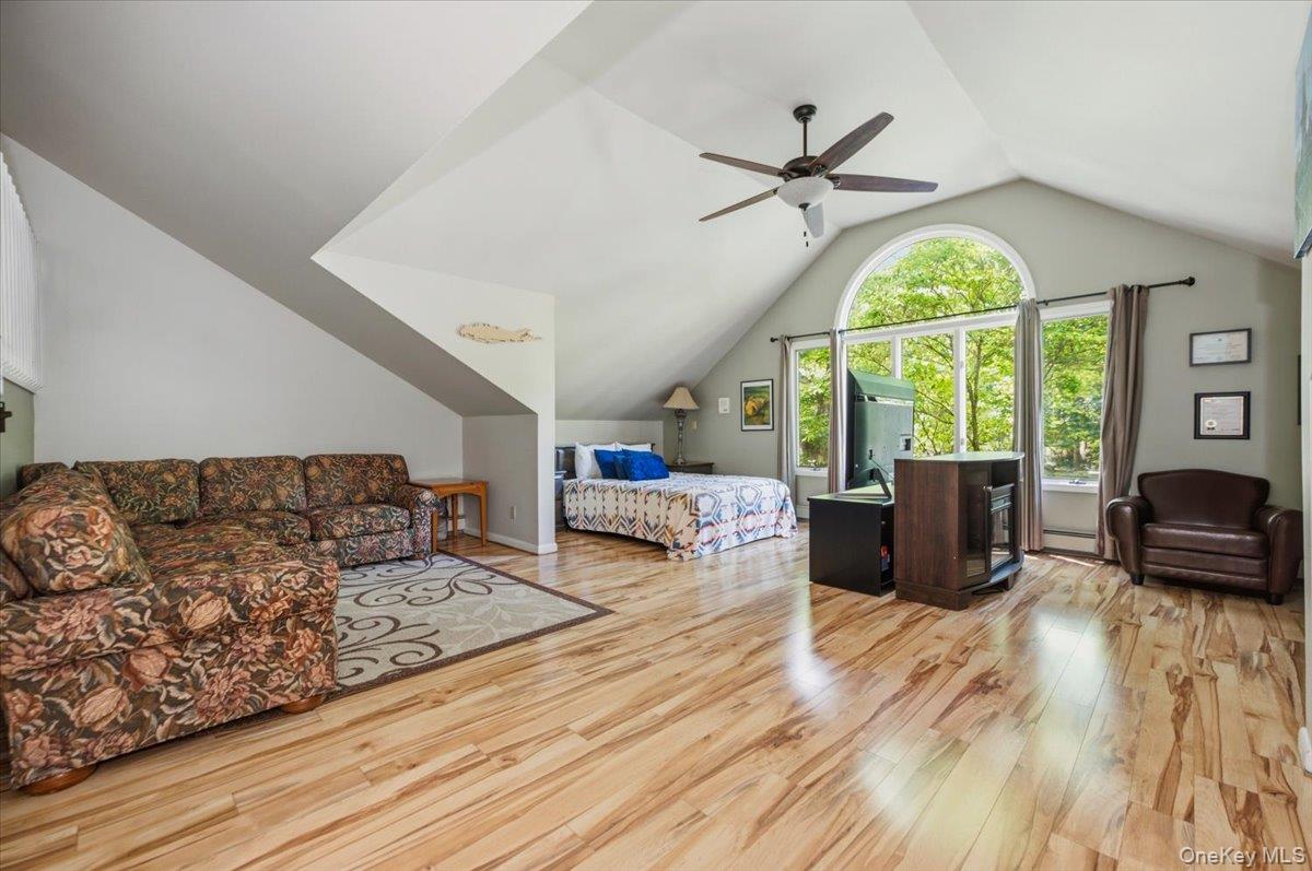 33 Meadow Farm Road Property Photo 25