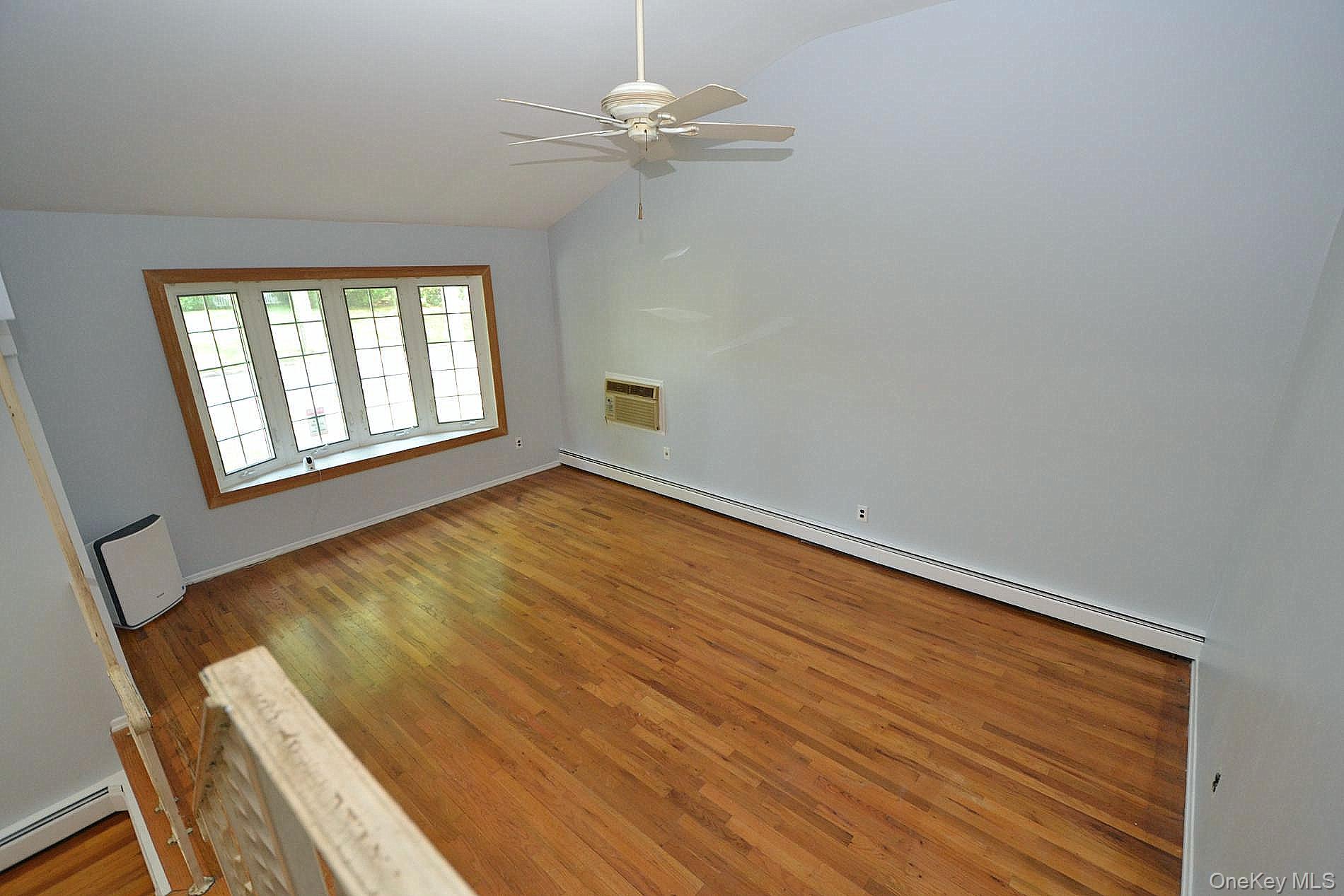 39 Sheryl Crescent Property Photo 12