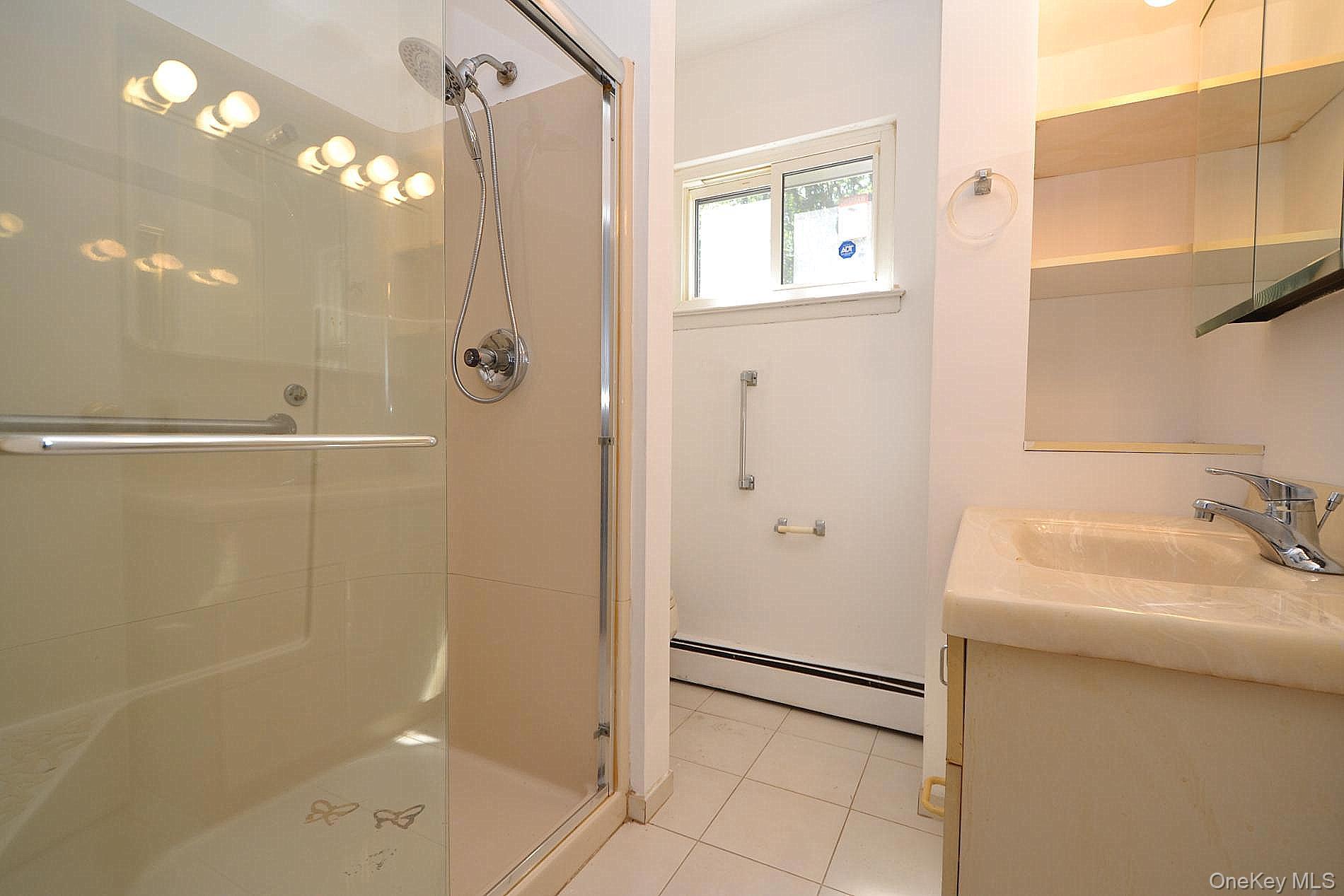39 Sheryl Crescent Property Photo 16