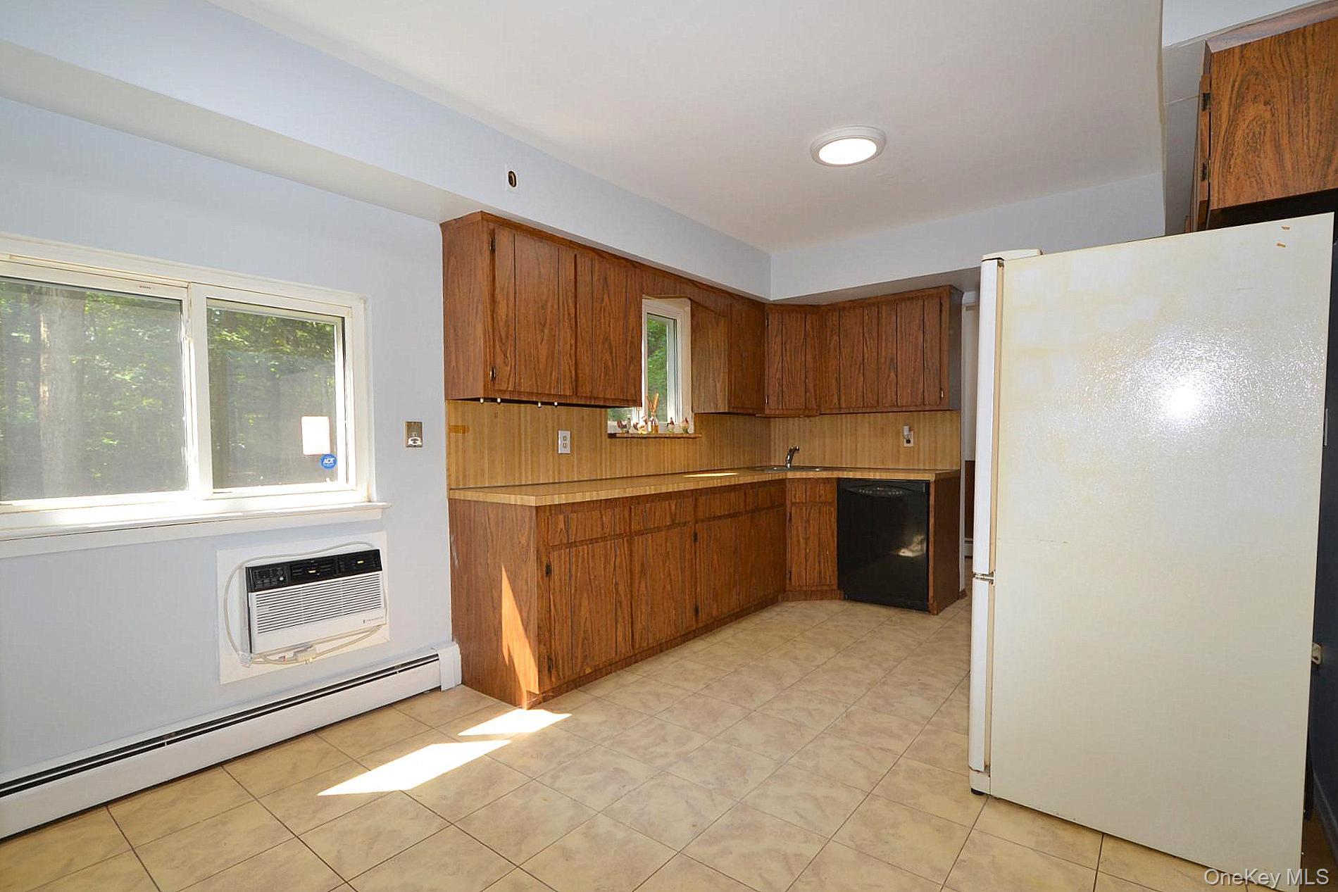 39 Sheryl Crescent Property Photo 17