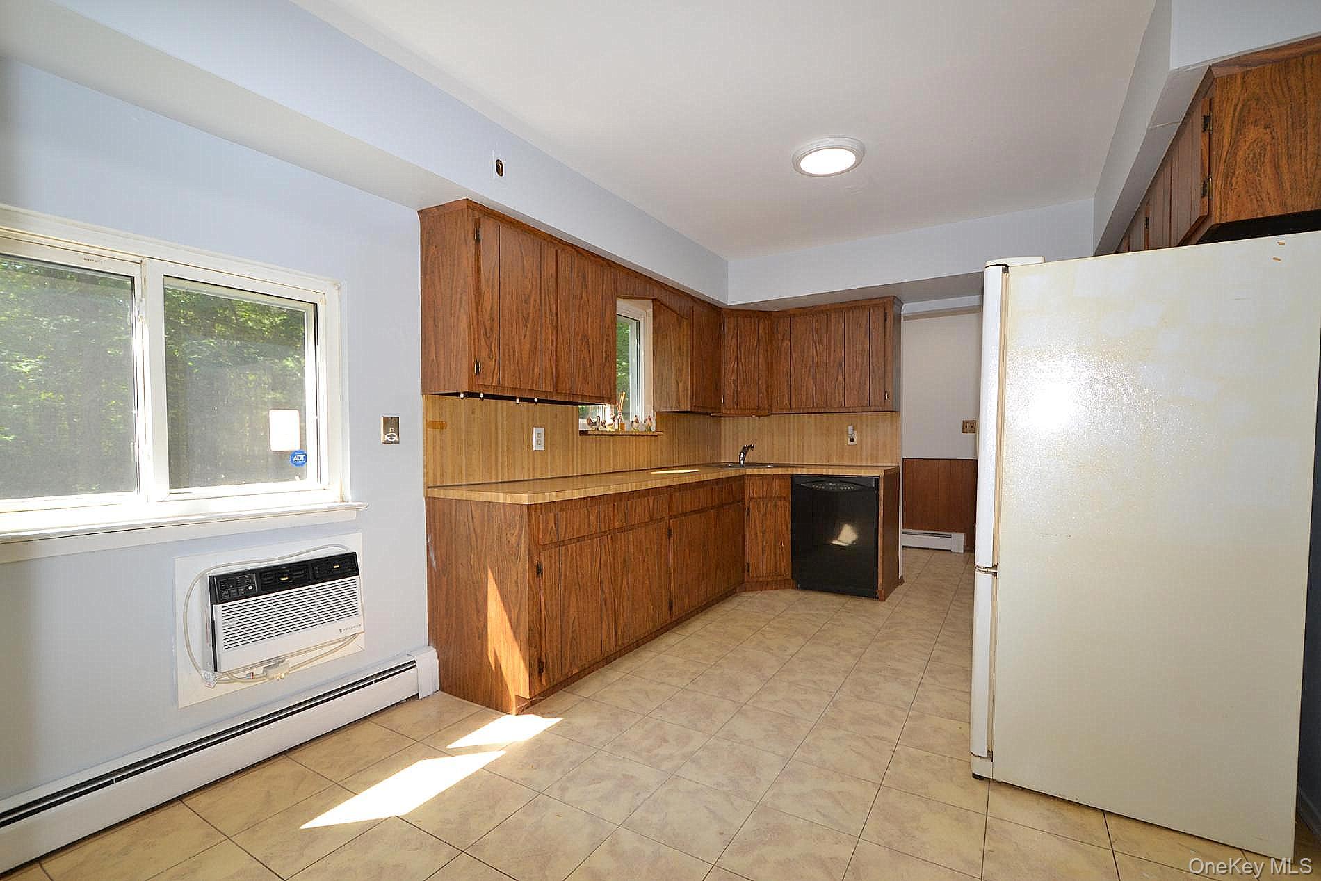 39 Sheryl Crescent Property Photo 19
