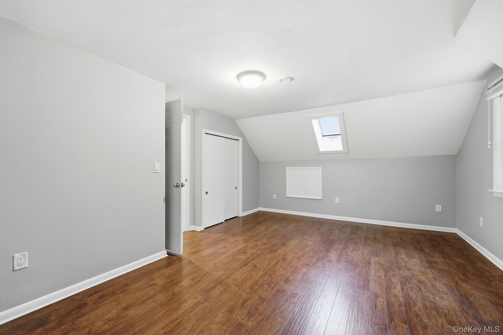 3 Dogwood Hollow Property Photo 18