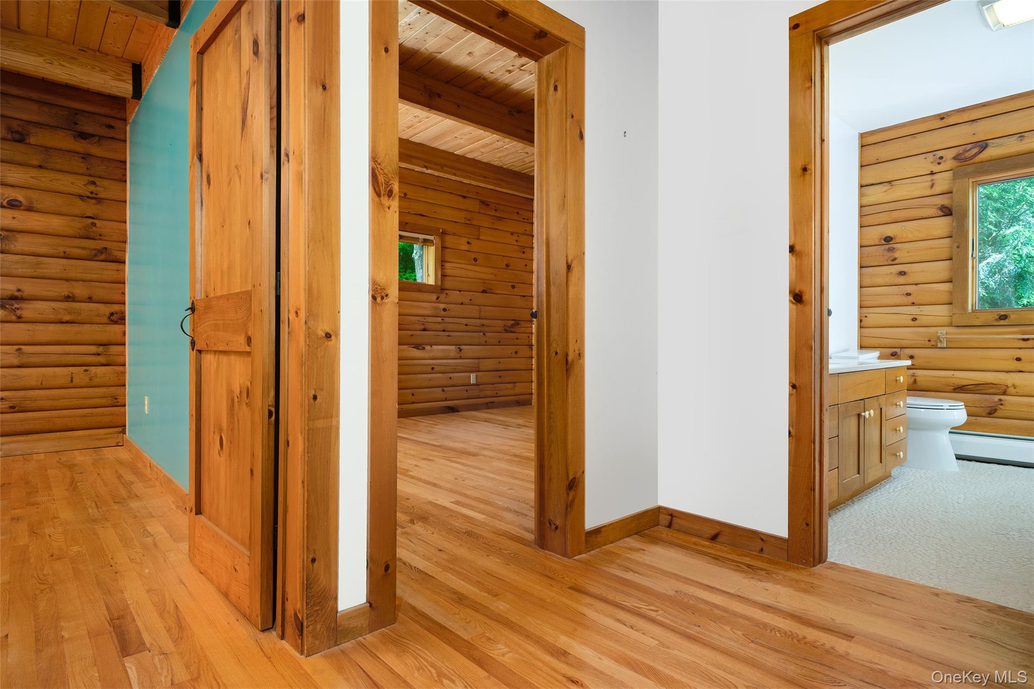 135 Sparrowhawk Lake Road Property Photo 17