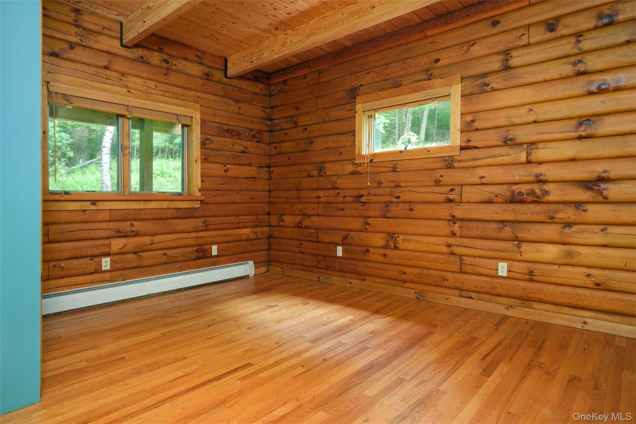 135 Sparrowhawk Lake Road Property Photo 21