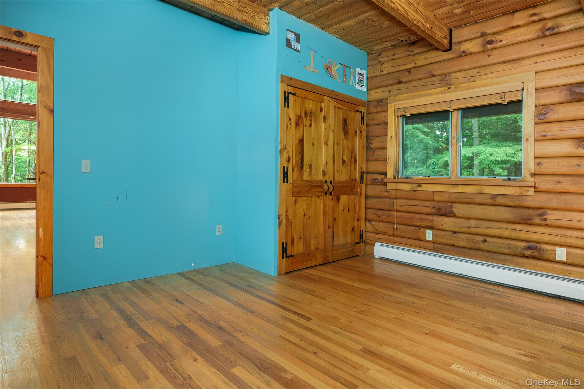 135 Sparrowhawk Lake Road Property Photo 22