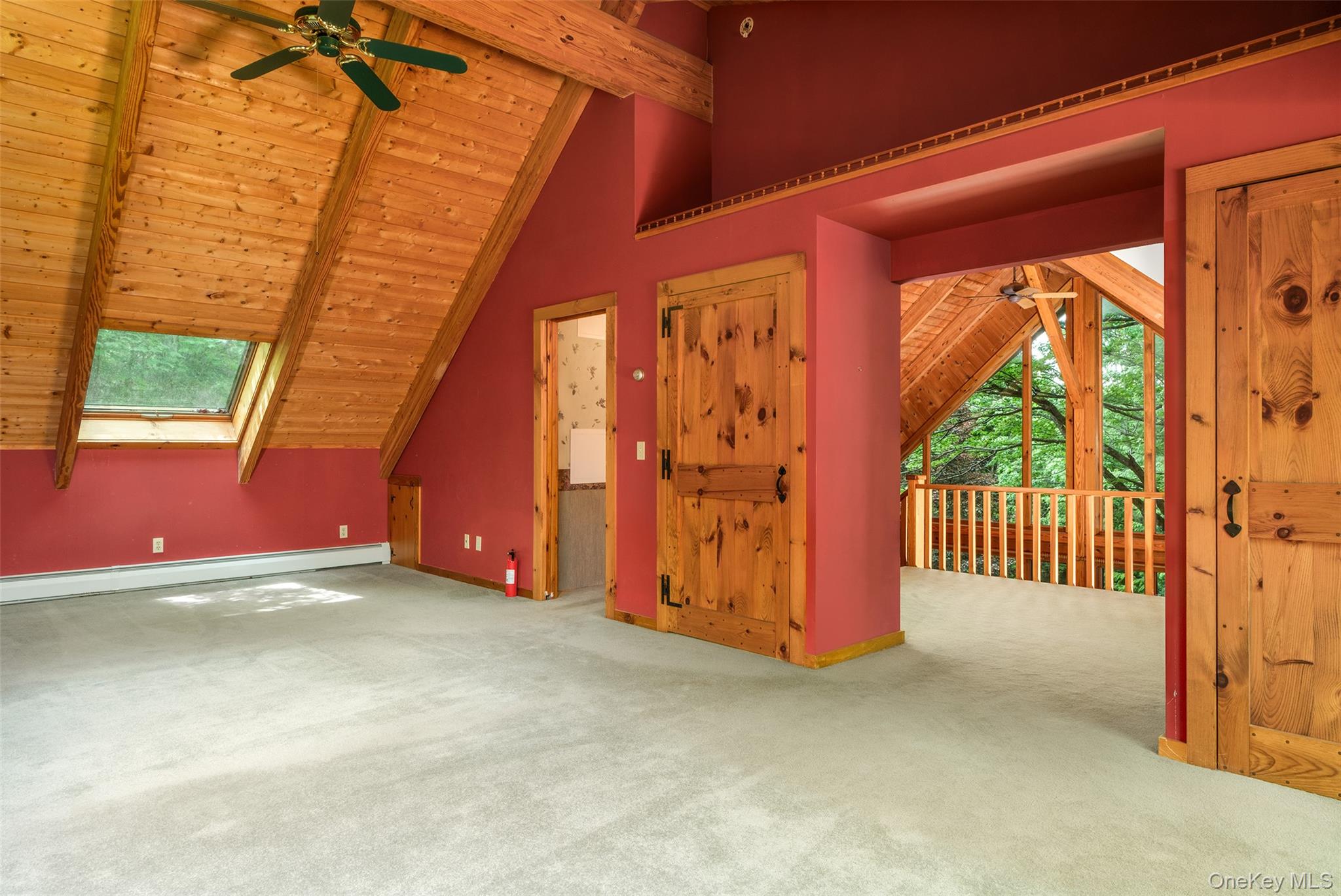 135 Sparrowhawk Lake Road Property Photo 24