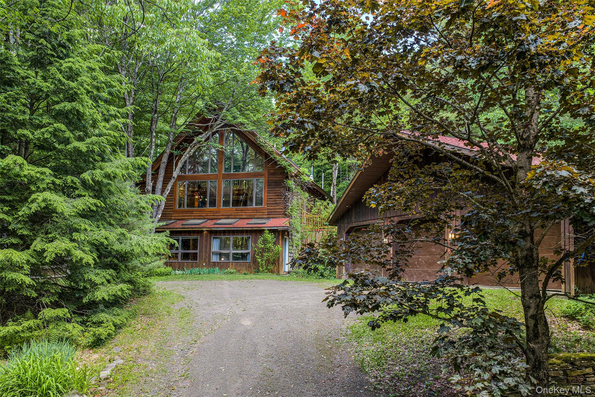 135 Sparrowhawk Lake Road Property Photo 47
