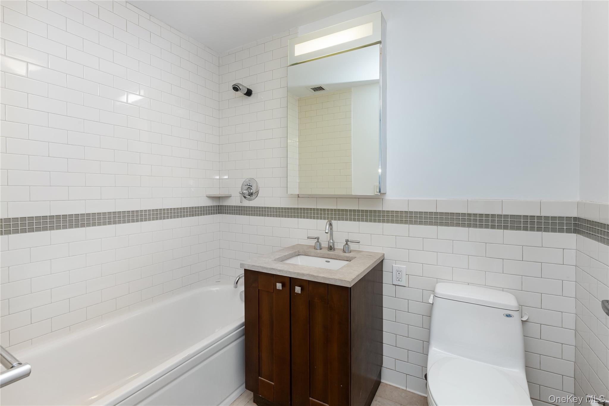 640 W 237th Street 15c Property Photo 21