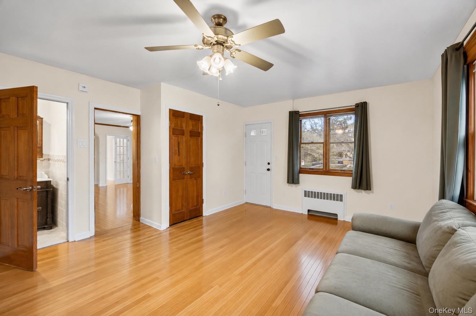 501 E Penn Street Property Photo 14