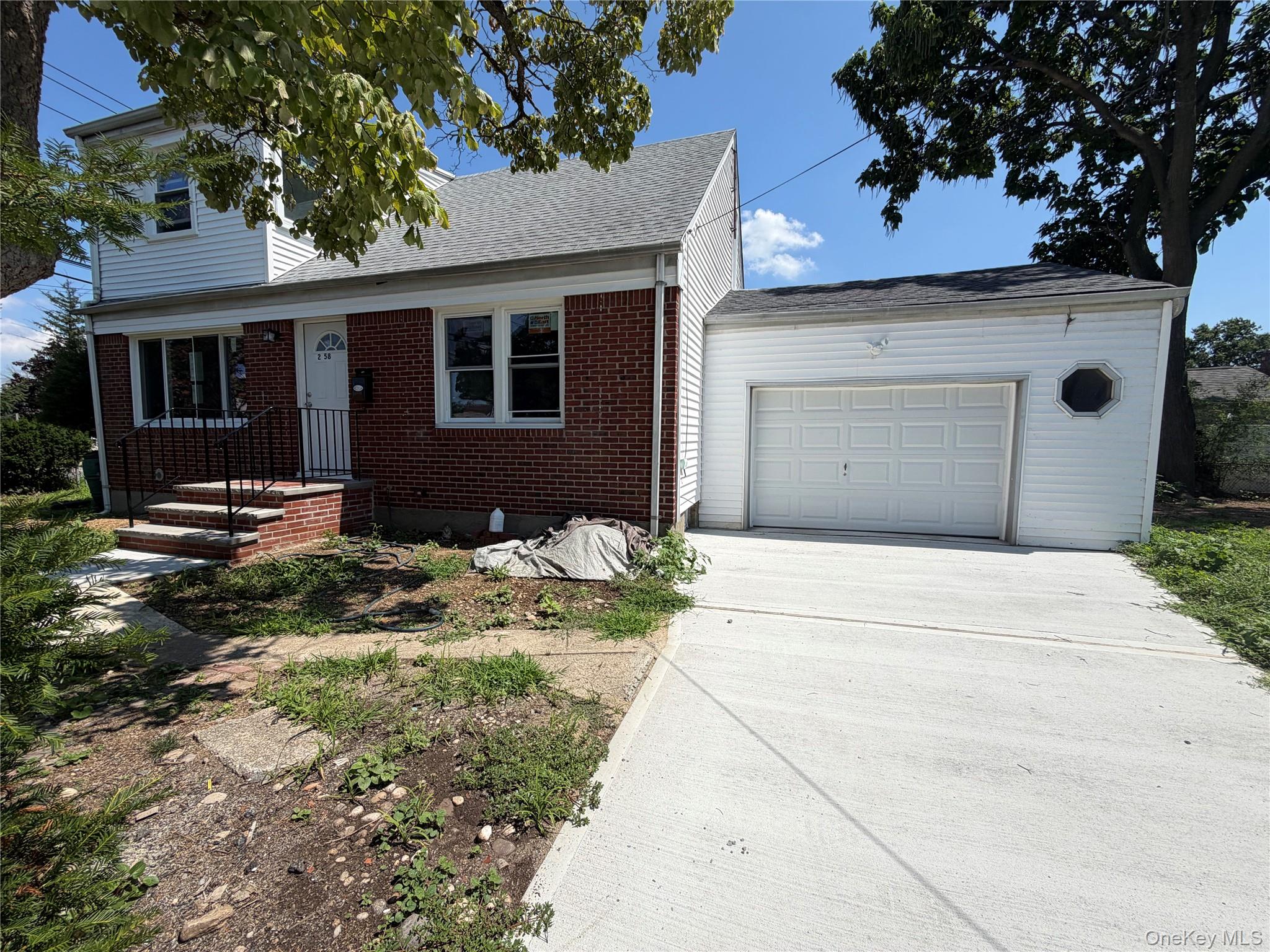258 Brown Avenue Property Photo 1