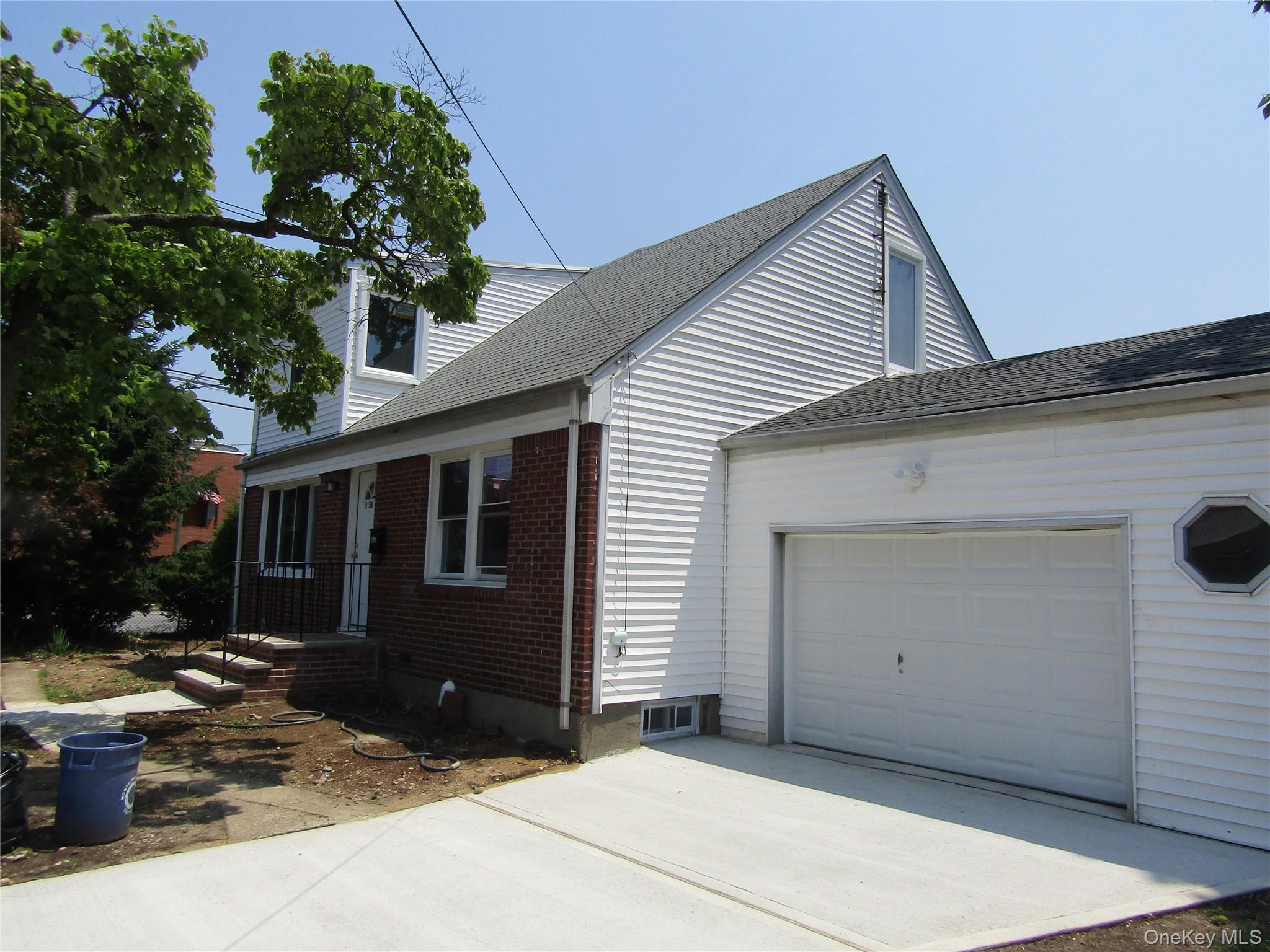 258 Brown Avenue Property Photo 3