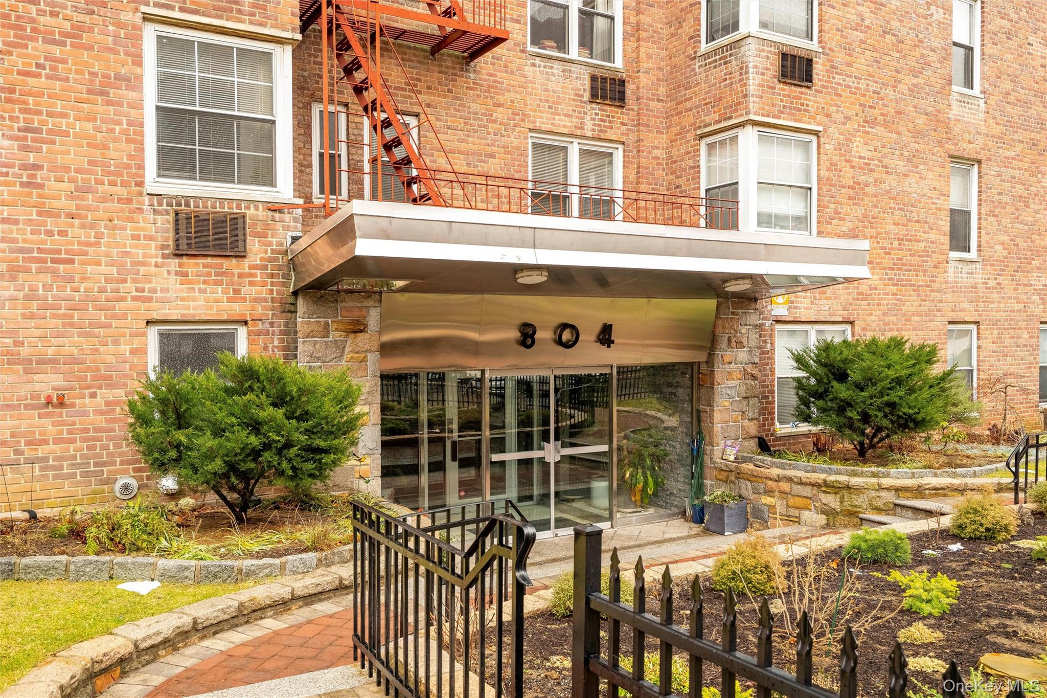 804 Bronx River Road 5a Property Photo 2