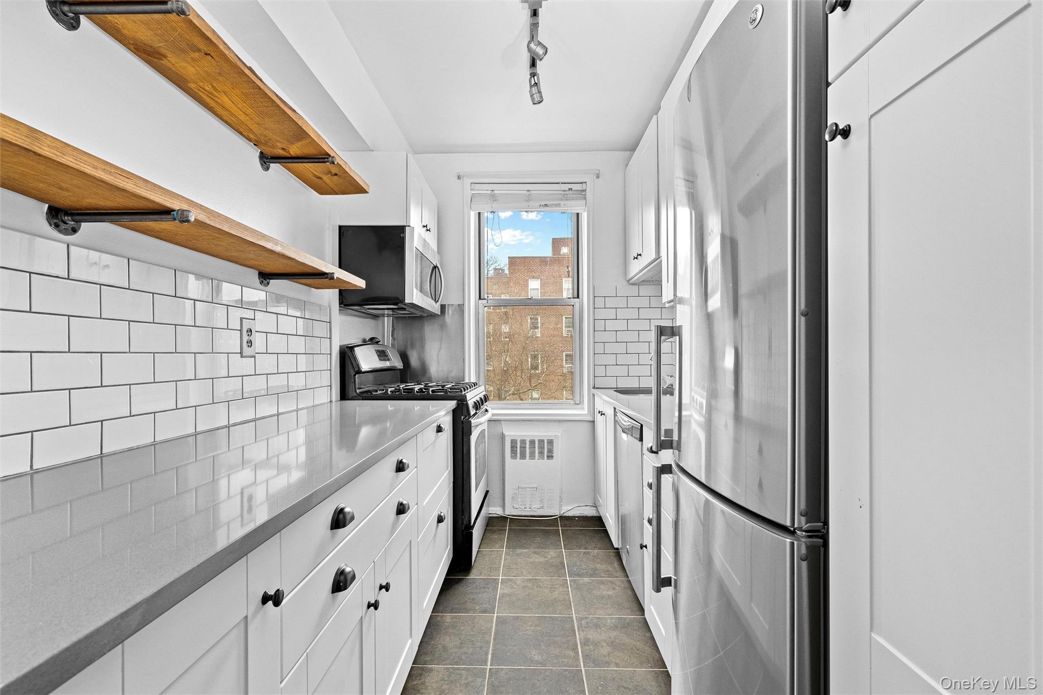 804 Bronx River Road 5a Property Photo 5