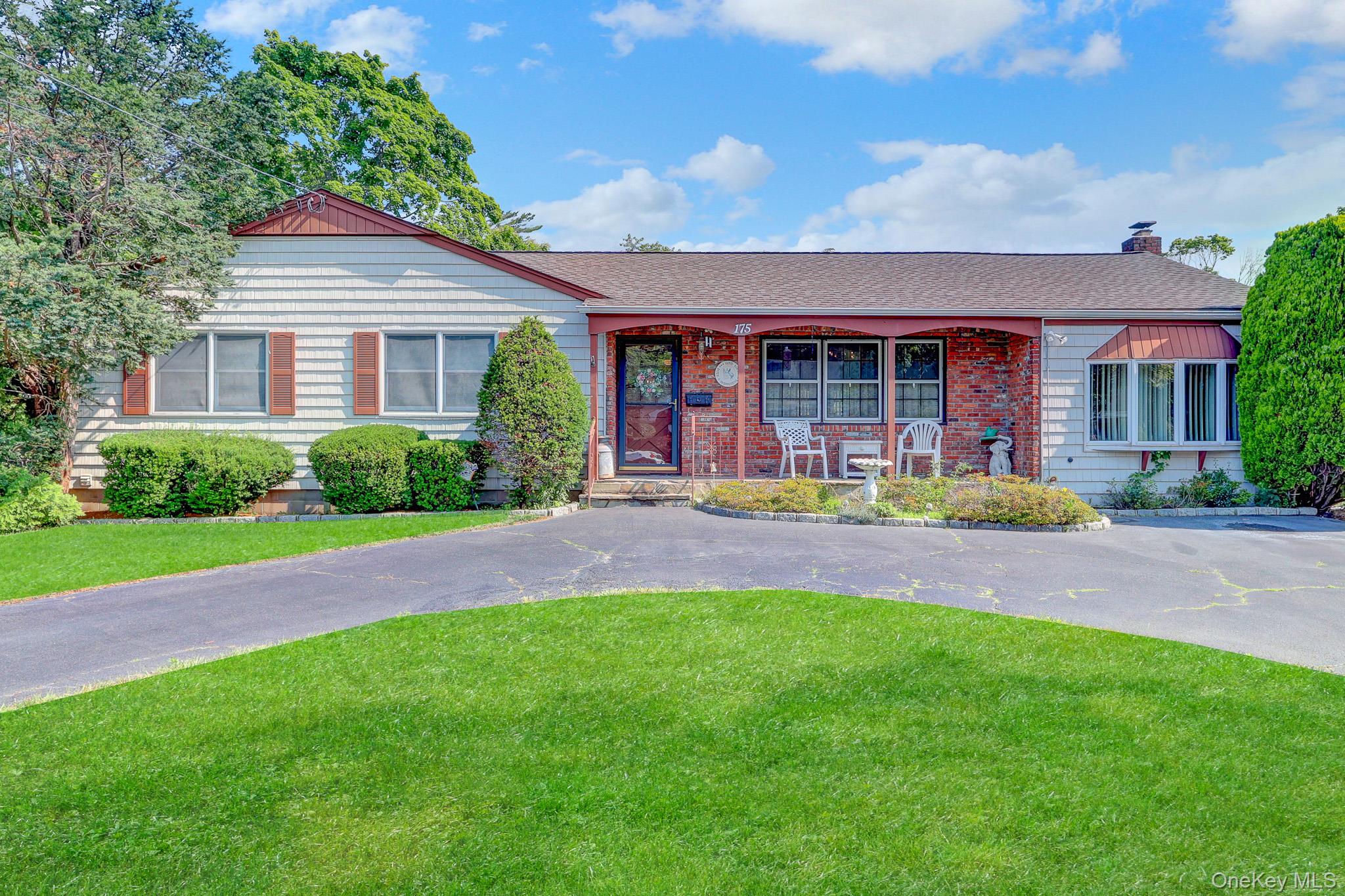 175 Franklin Street Property Photo 1