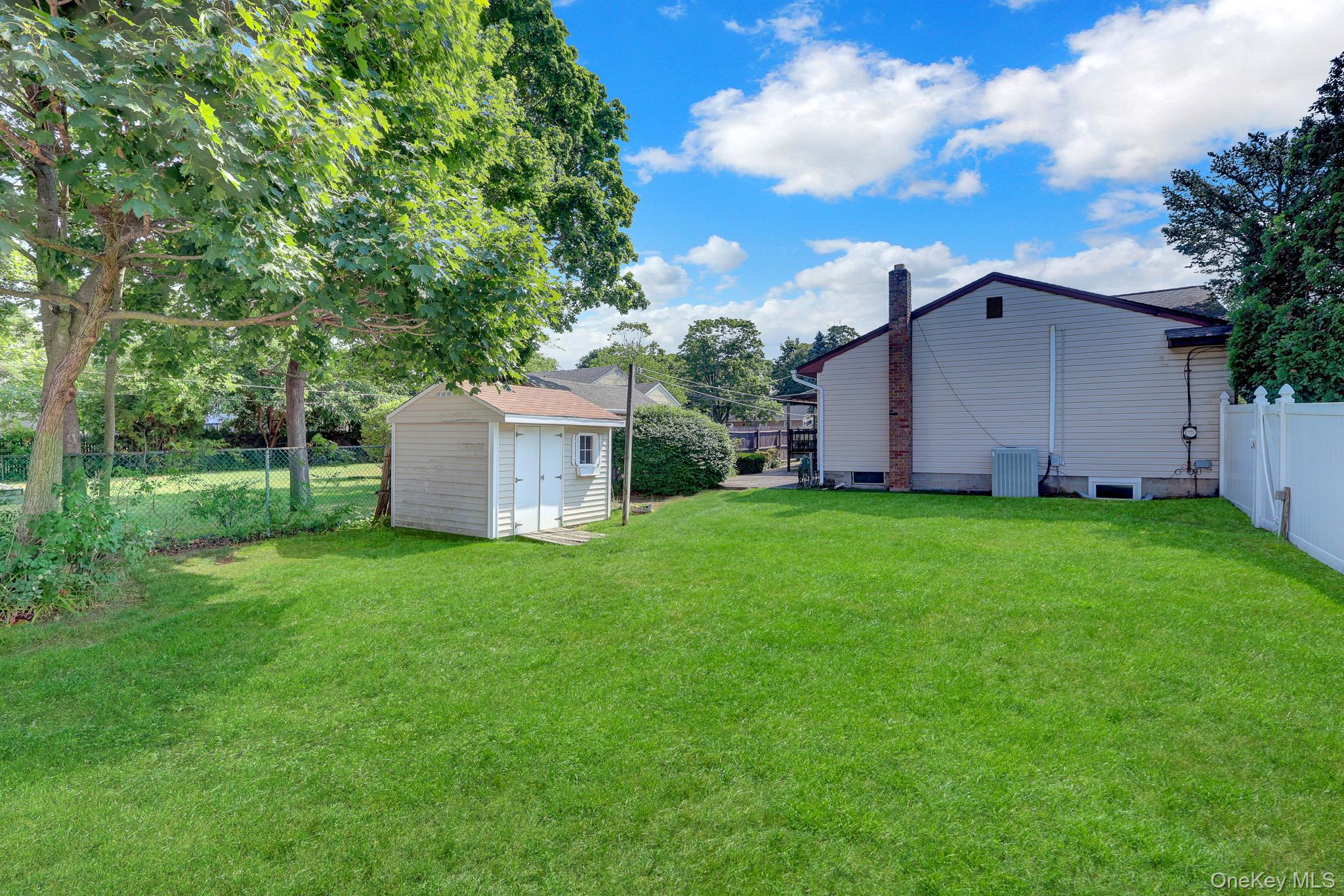 175 Franklin Street Property Photo 30