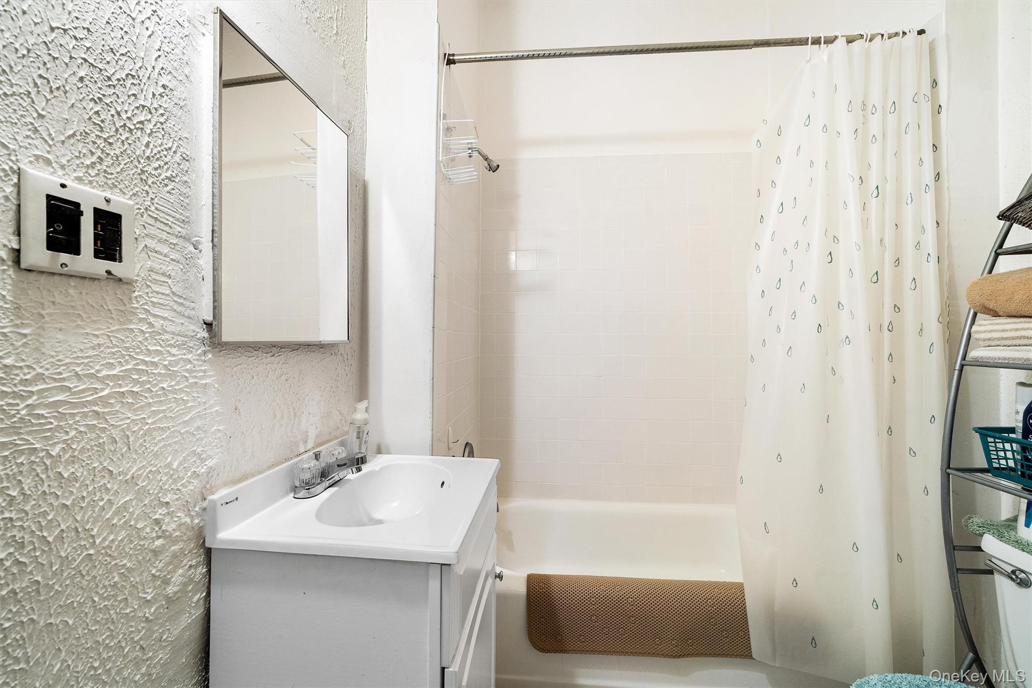39 Secor Road Property Photo 11