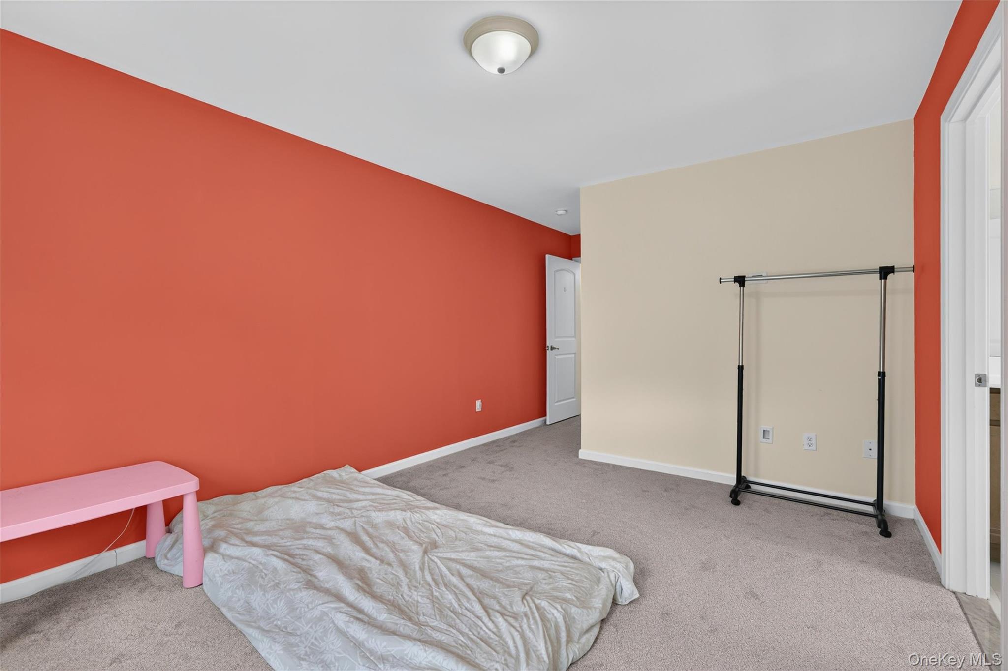37 Meadow View Drive Property Photo 33