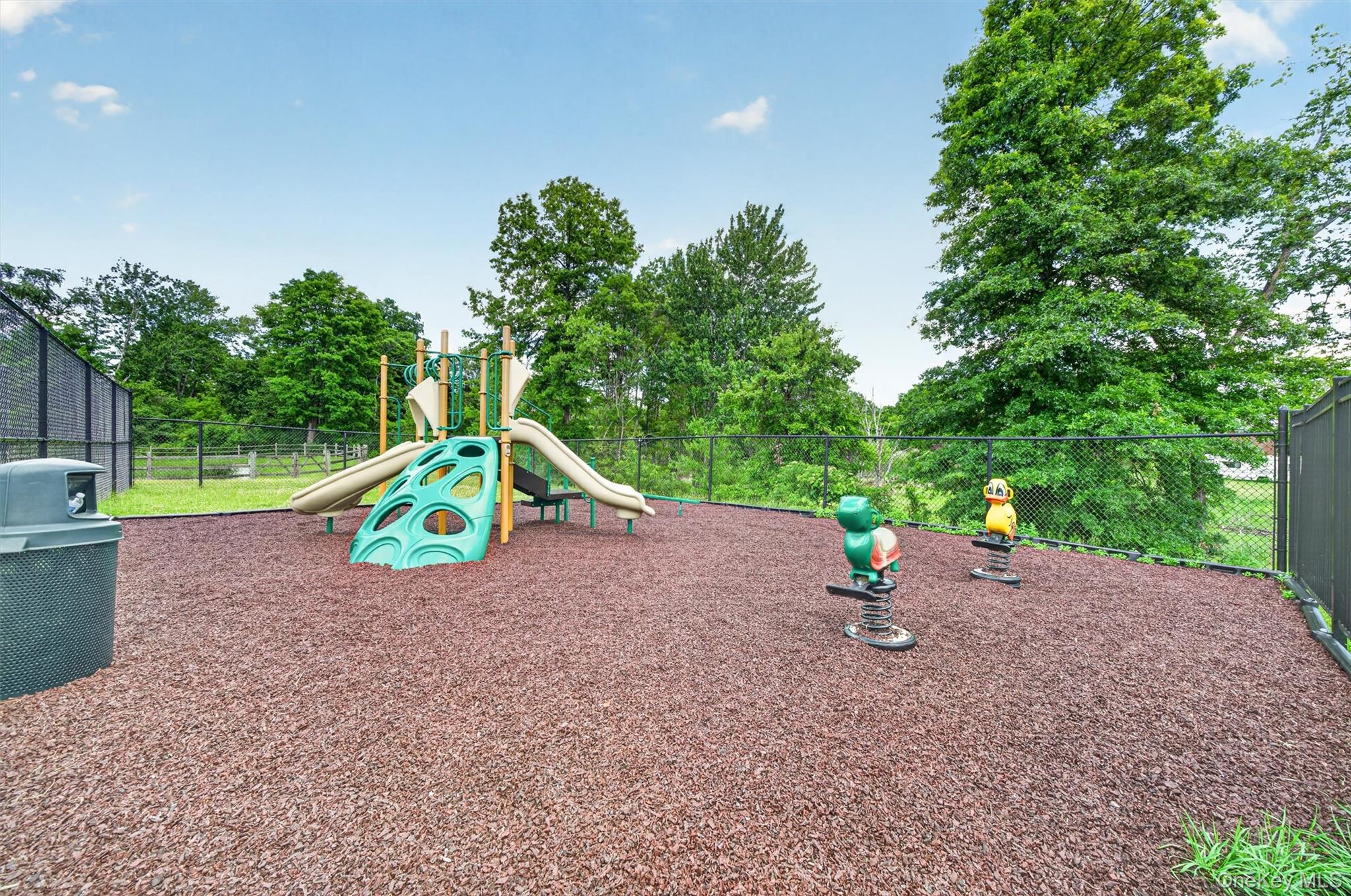 37 Meadow View Drive Property Photo 45