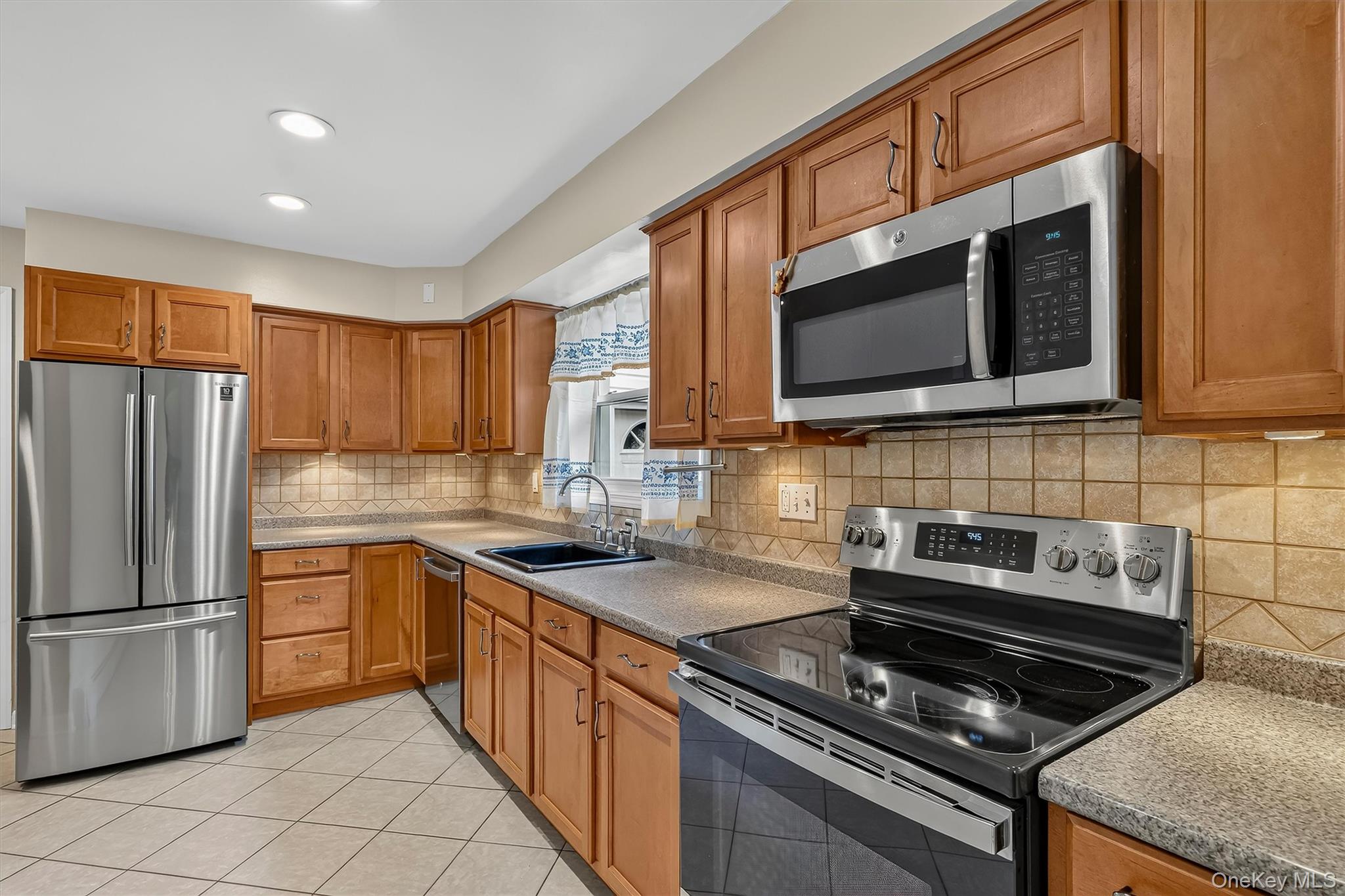 8 Durrin Avenue Property Photo 11