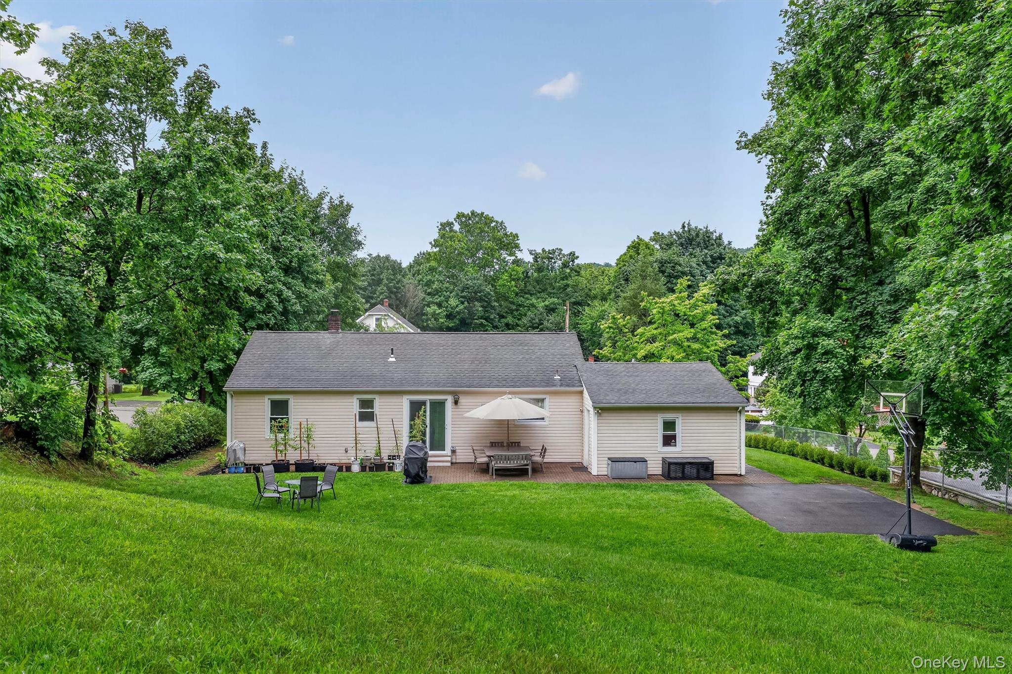 8 Durrin Avenue Property Photo 28