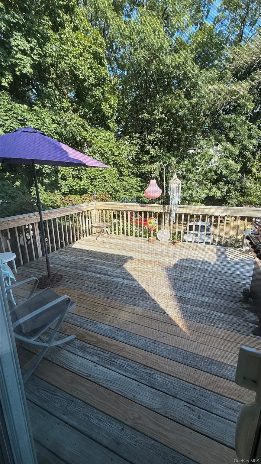67 Wayne Avenue Property Photo 2