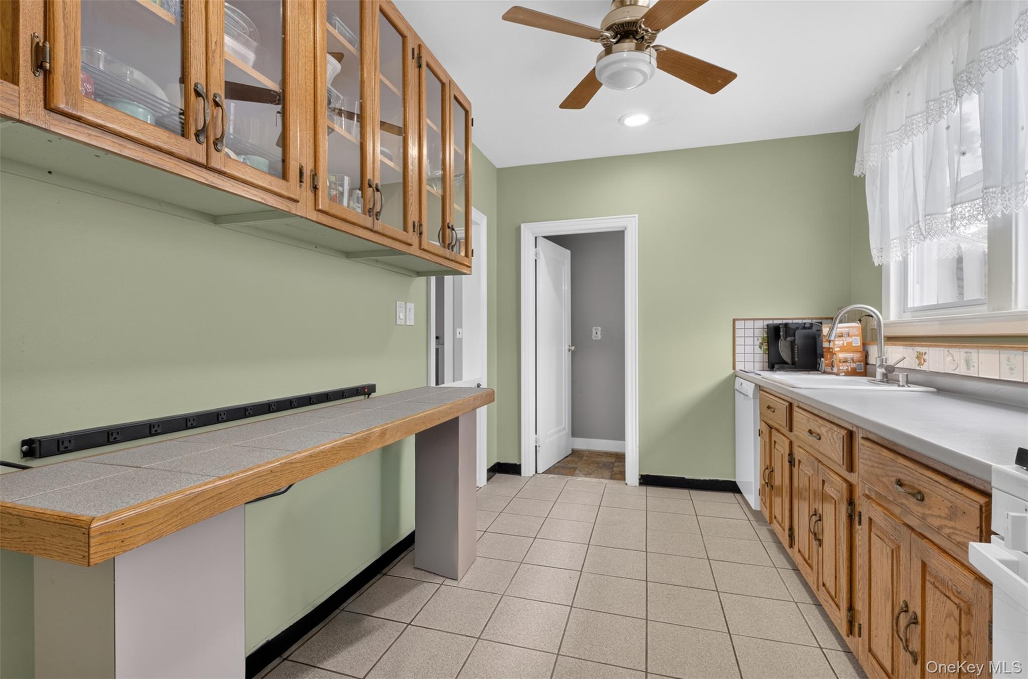 43-23 167th Street Property Photo 9