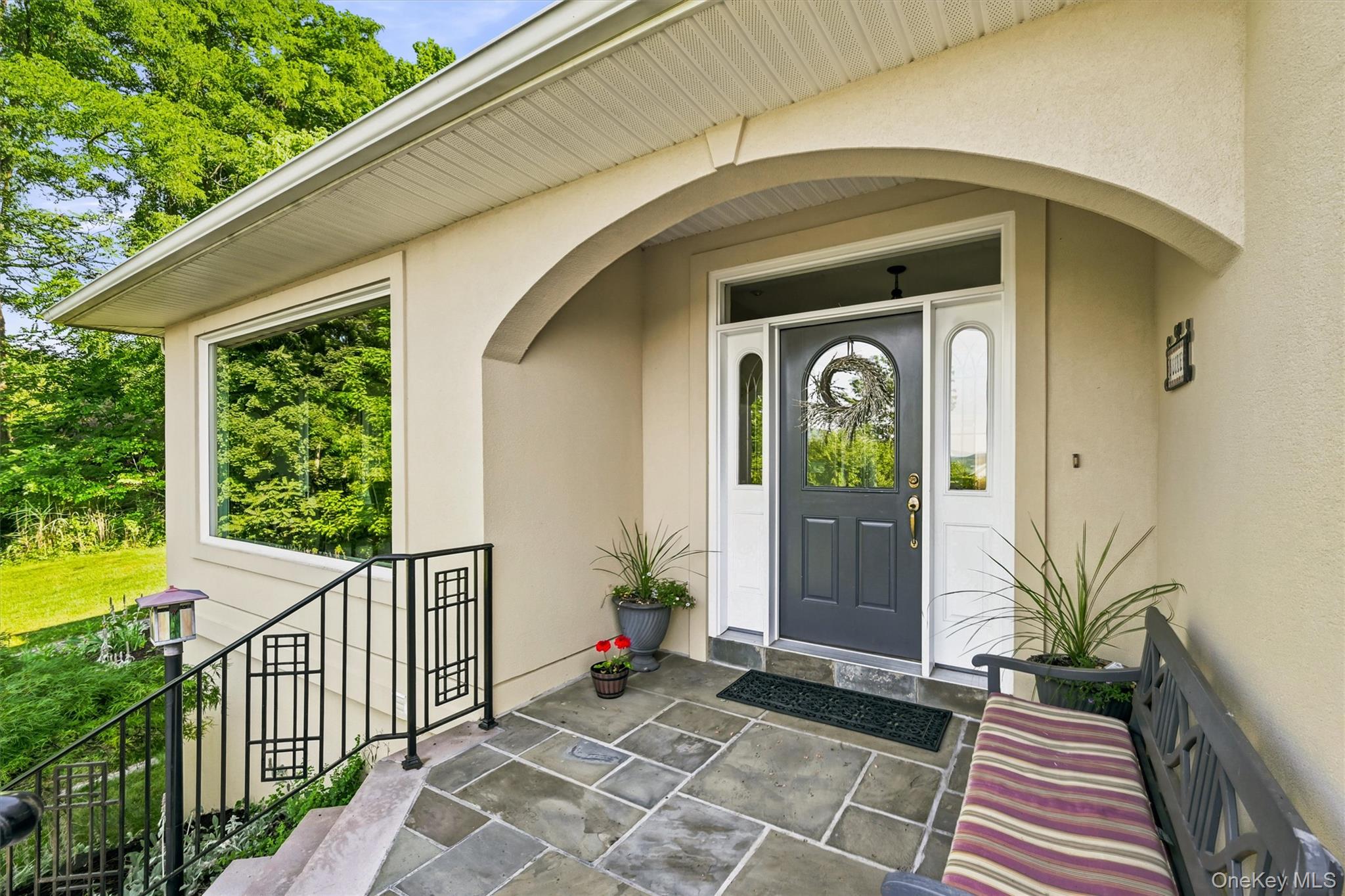 2 Half Moon Ridge Property Photo 5