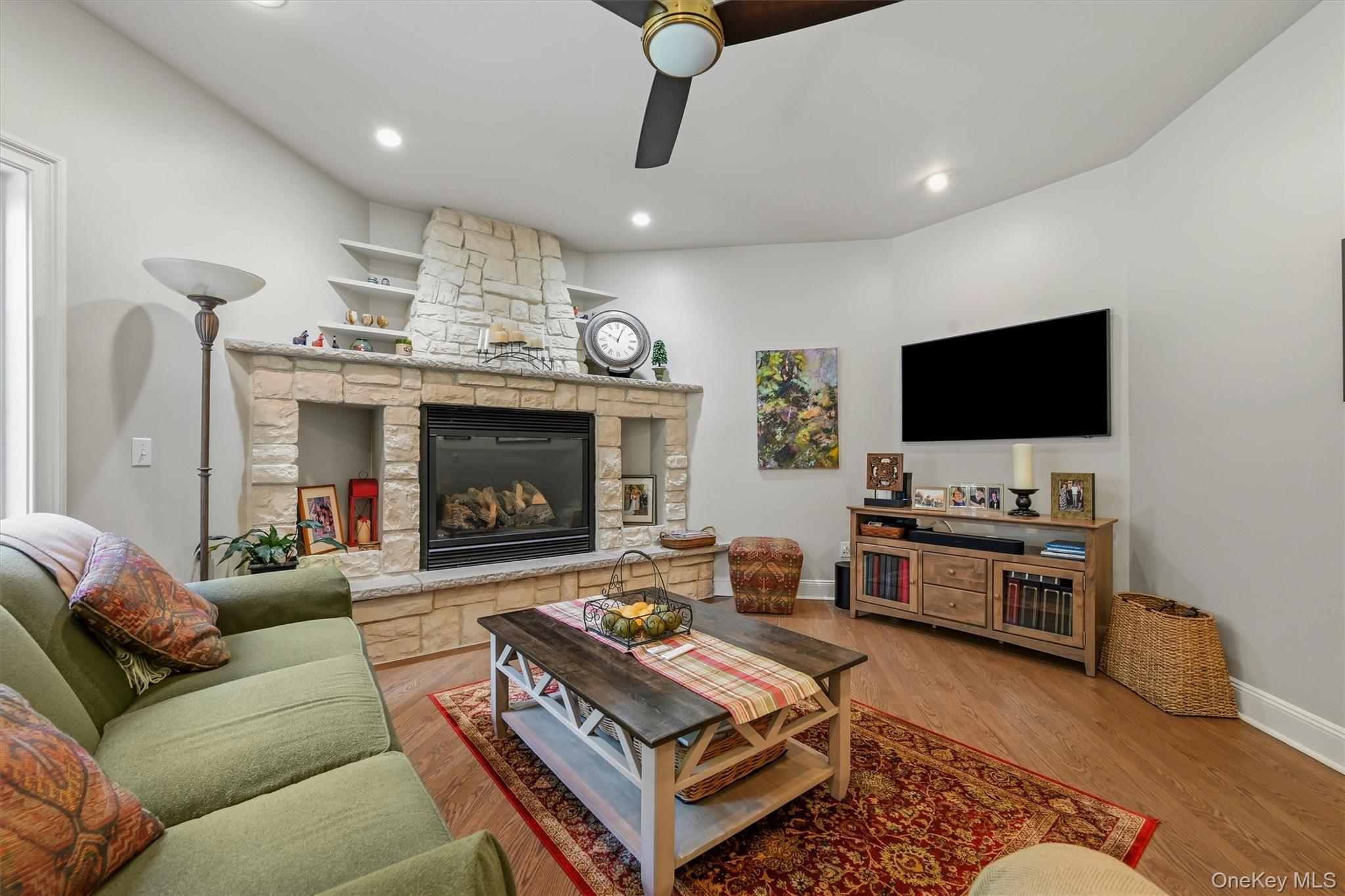 2 Half Moon Ridge Property Photo 17