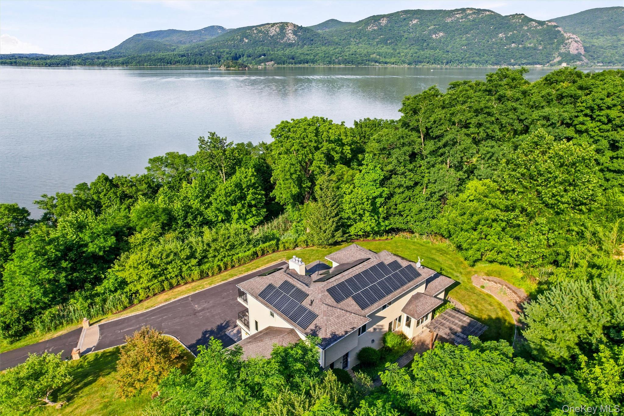 2 Half Moon Ridge Property Photo 49