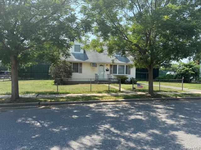 14 Concord Avenue Property Photo 1
