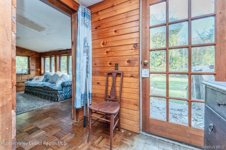 546 Berme Road Property Photo 23