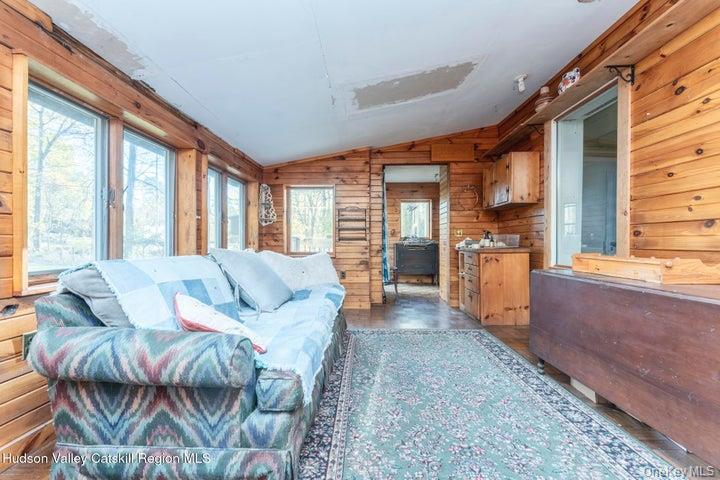 546 Berme Road Property Photo 27