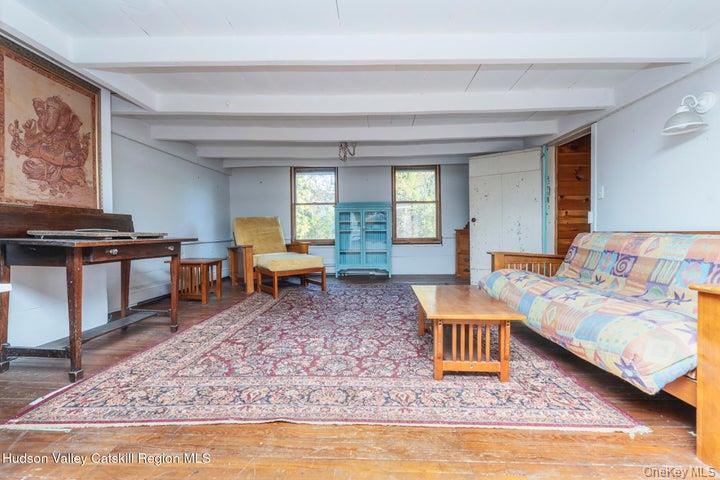 546 Berme Road Property Photo 36