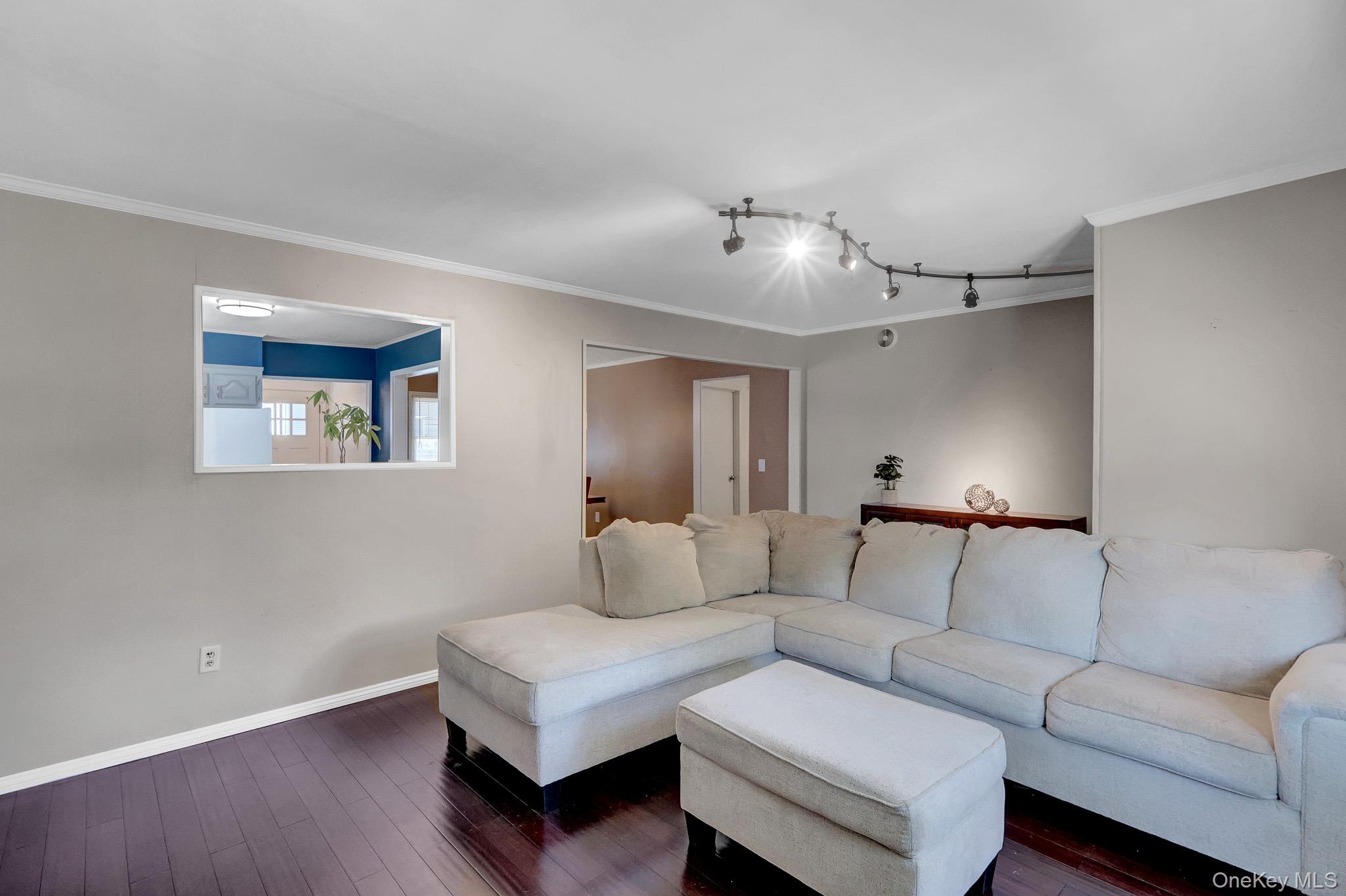 100 Lincoln Drive Property Photo 16