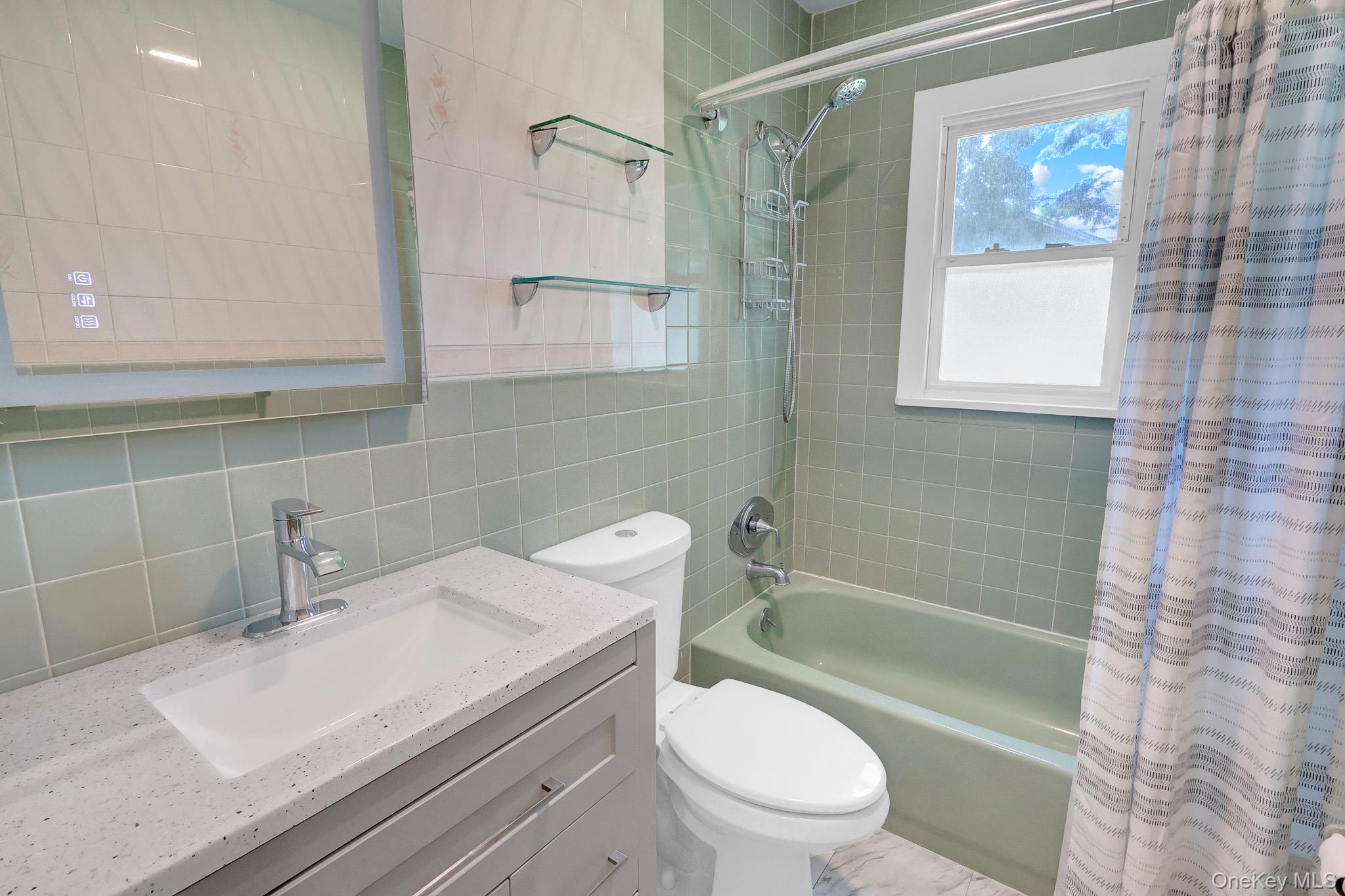 100 Lincoln Drive Property Photo 22