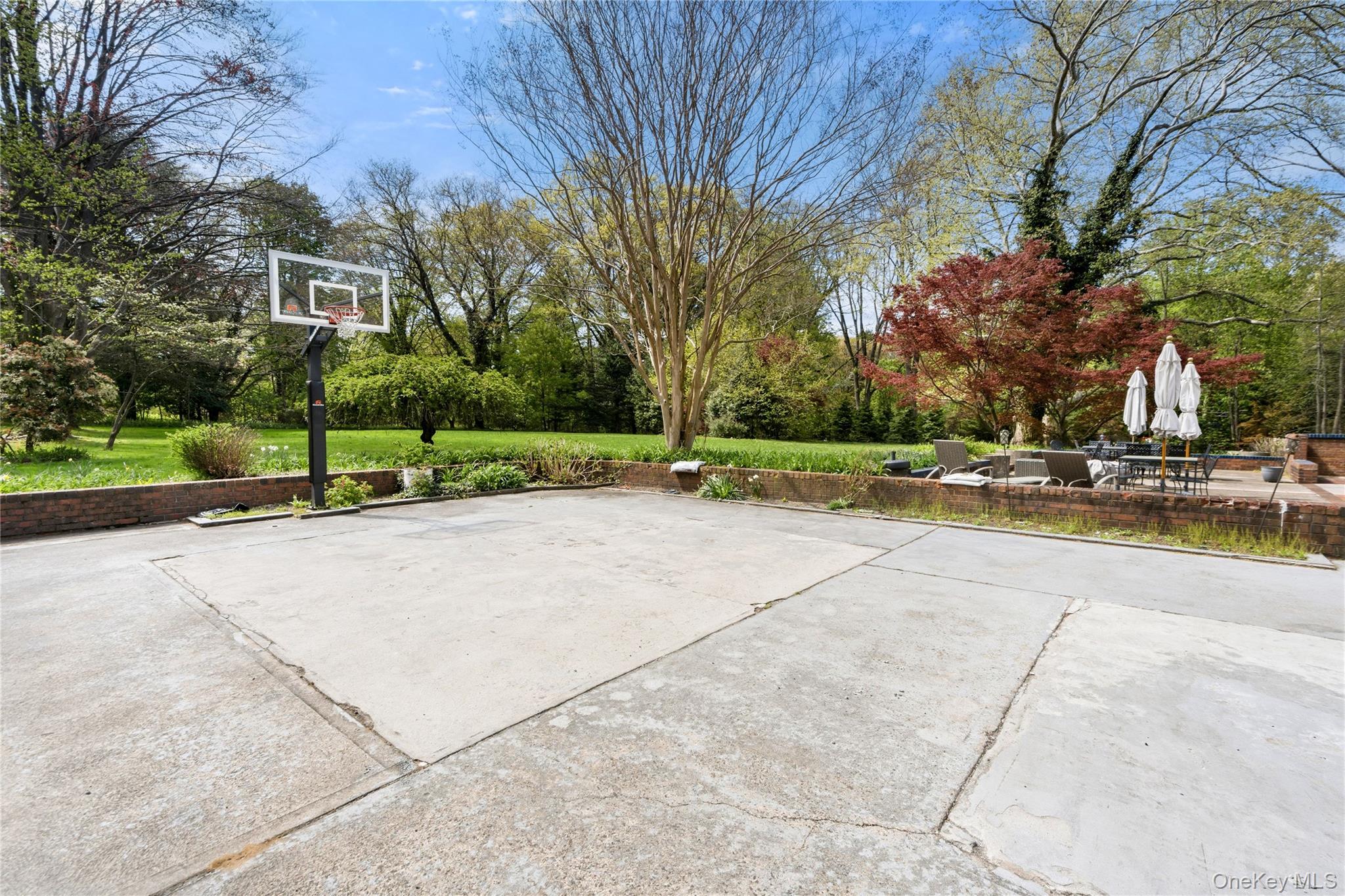 19 Frost Creek Drive Property Photo 15