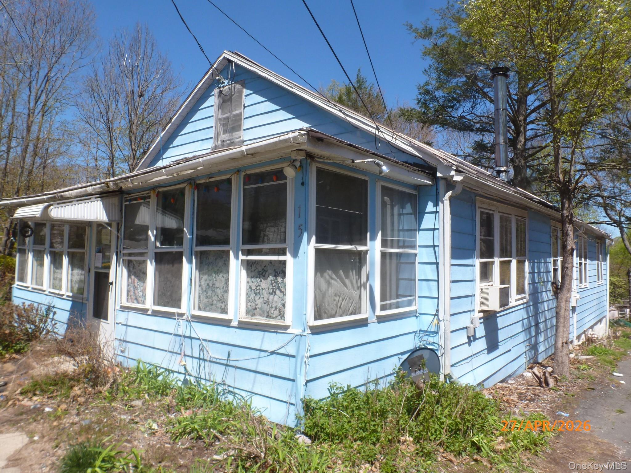 15 Davis Lane Property Photo 1