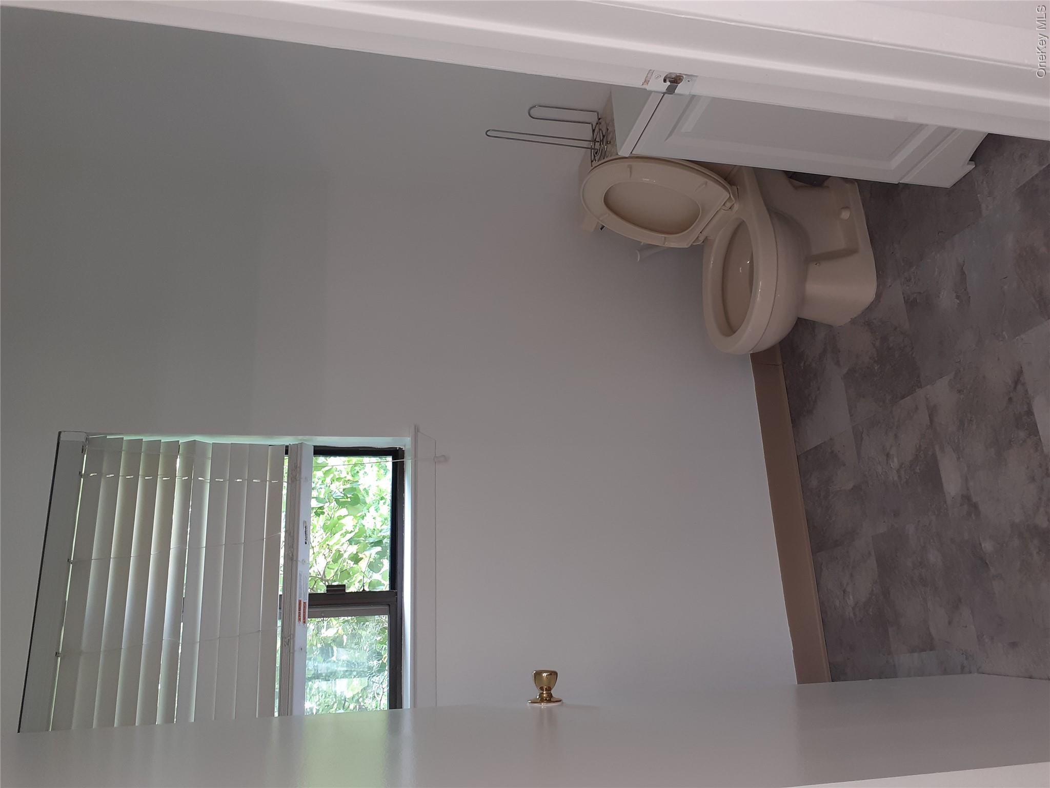 11 West Avenue 2 Property Photo 6
