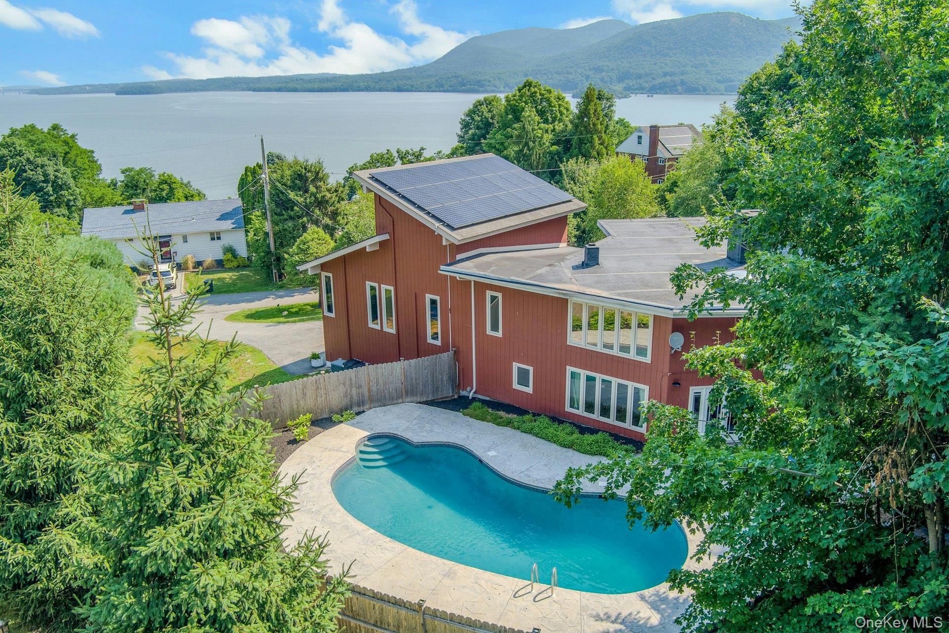 6 Grandview Avenue Property Photo 1