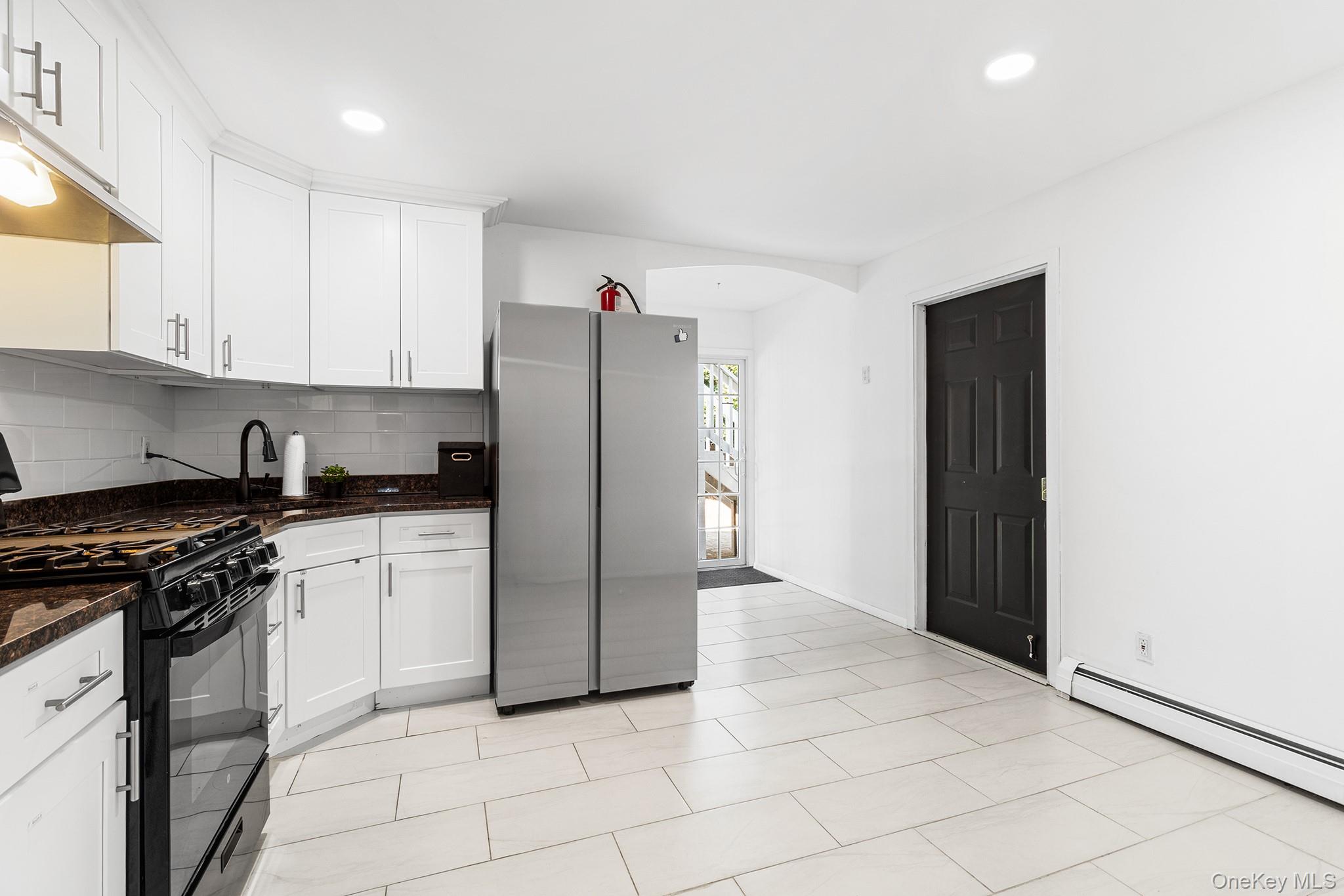 10 Clifton Place Property Photo 16