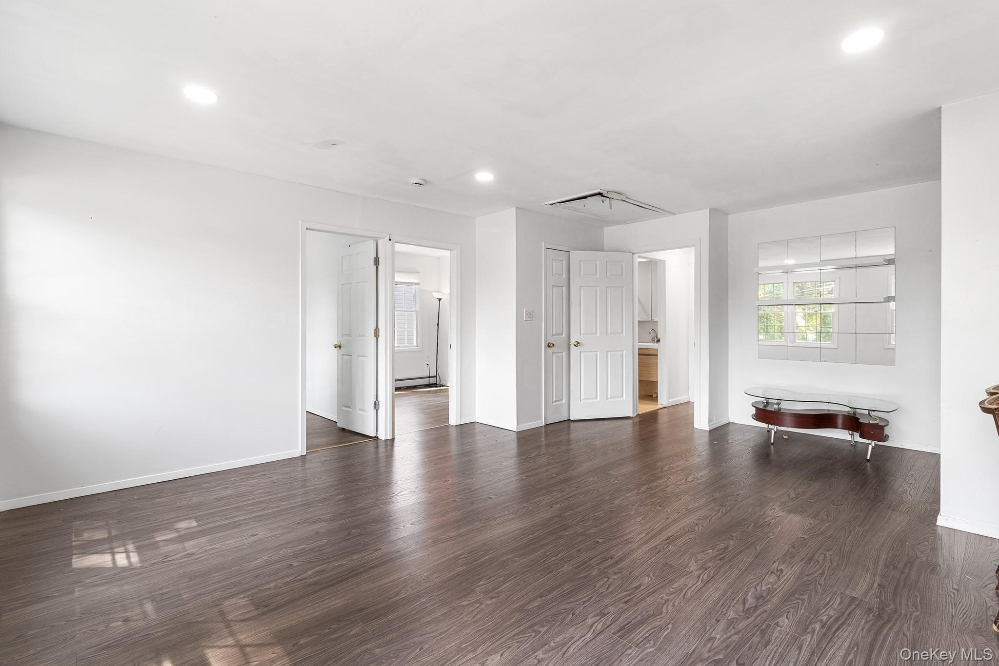 10 Clifton Place Property Photo 22