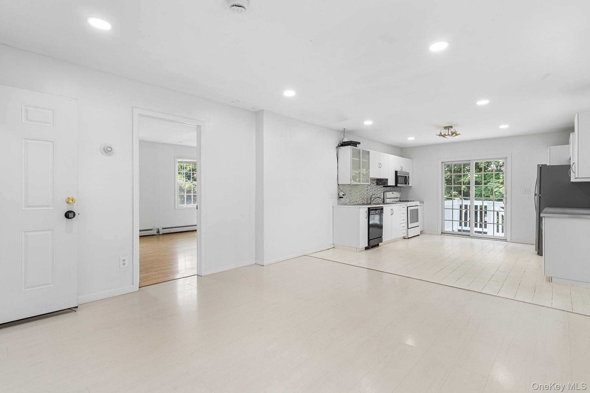 10 Clifton Place Property Photo 30