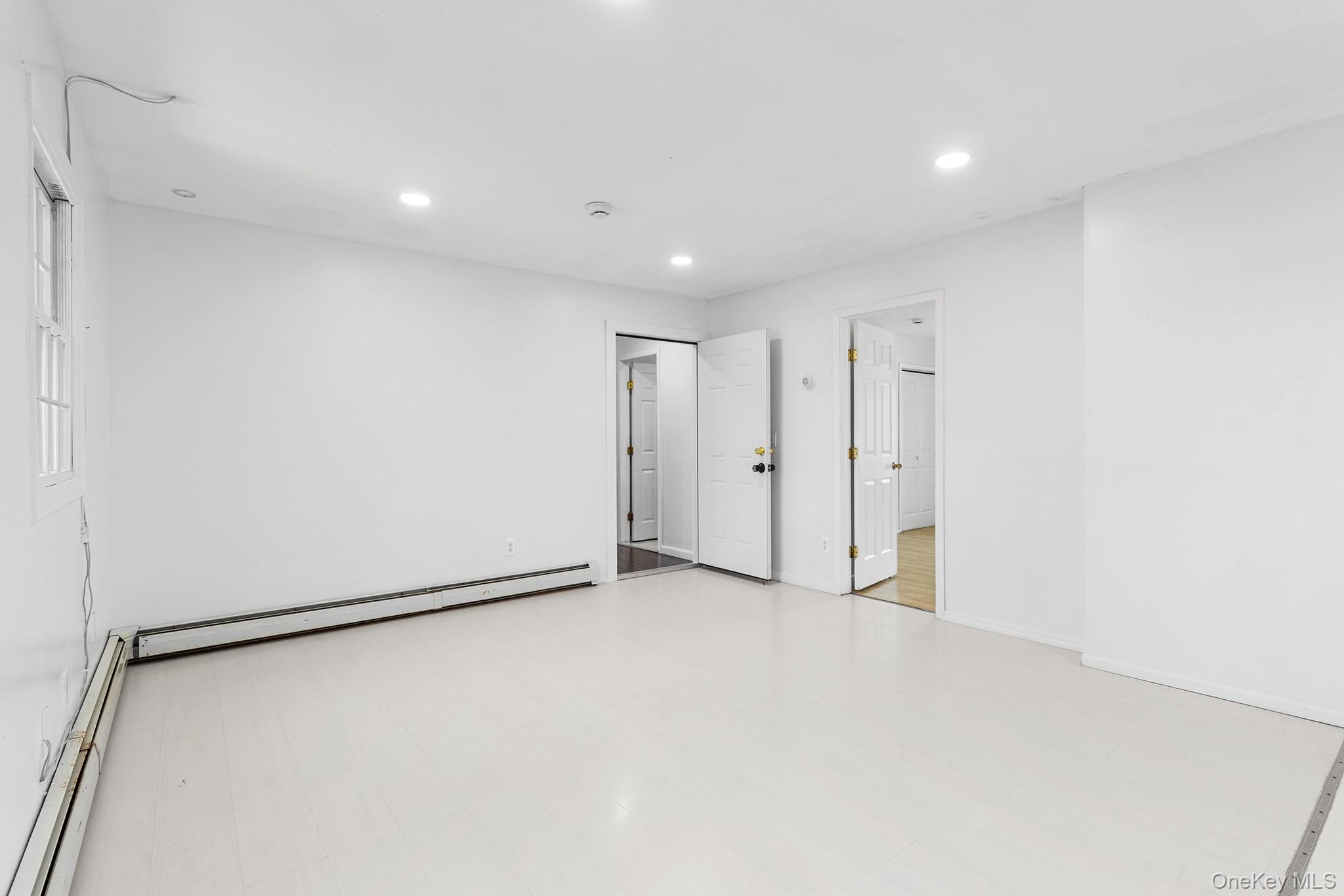 10 Clifton Place Property Photo 32