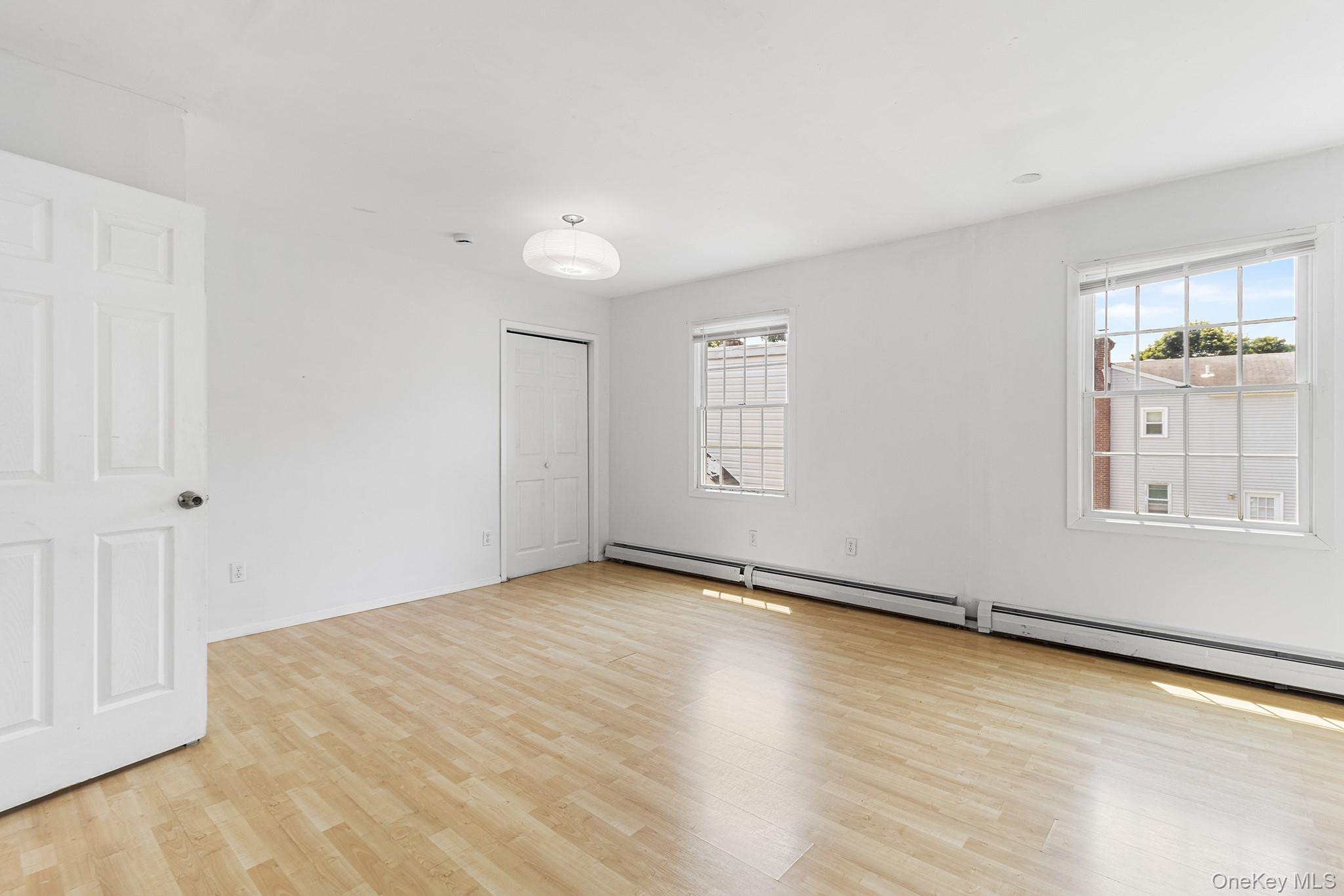 10 Clifton Place Property Photo 38
